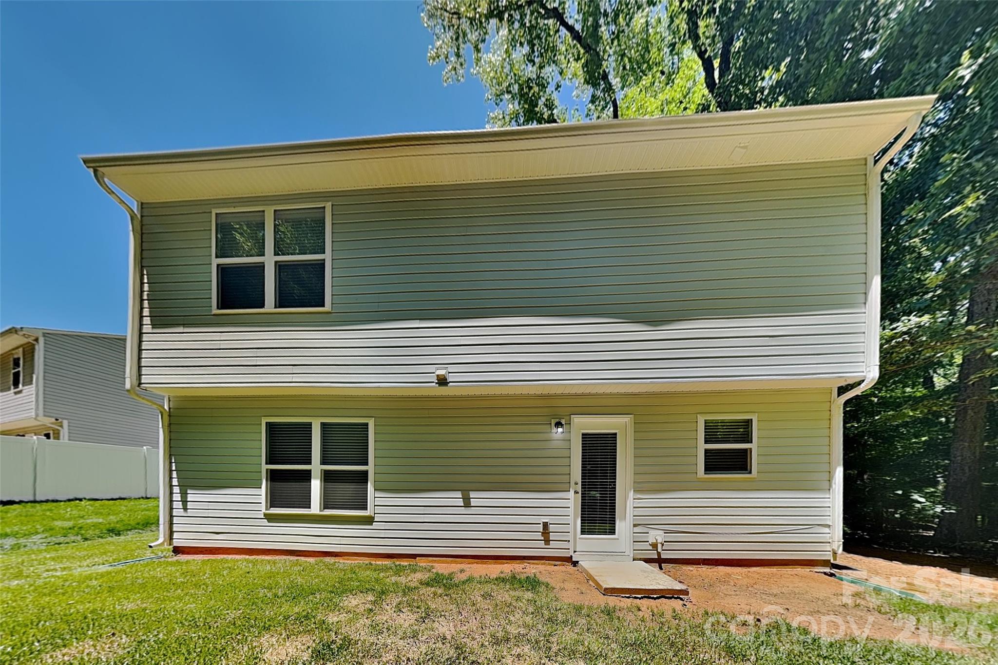 Hammond Lake - Residential