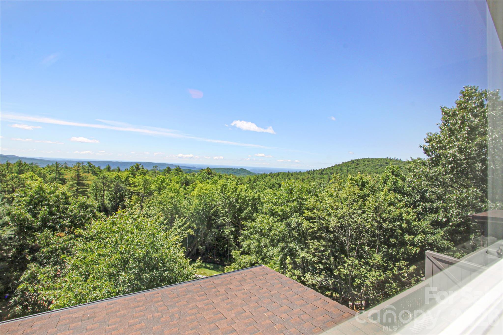Toxaway Views Condominiuns - Residential
