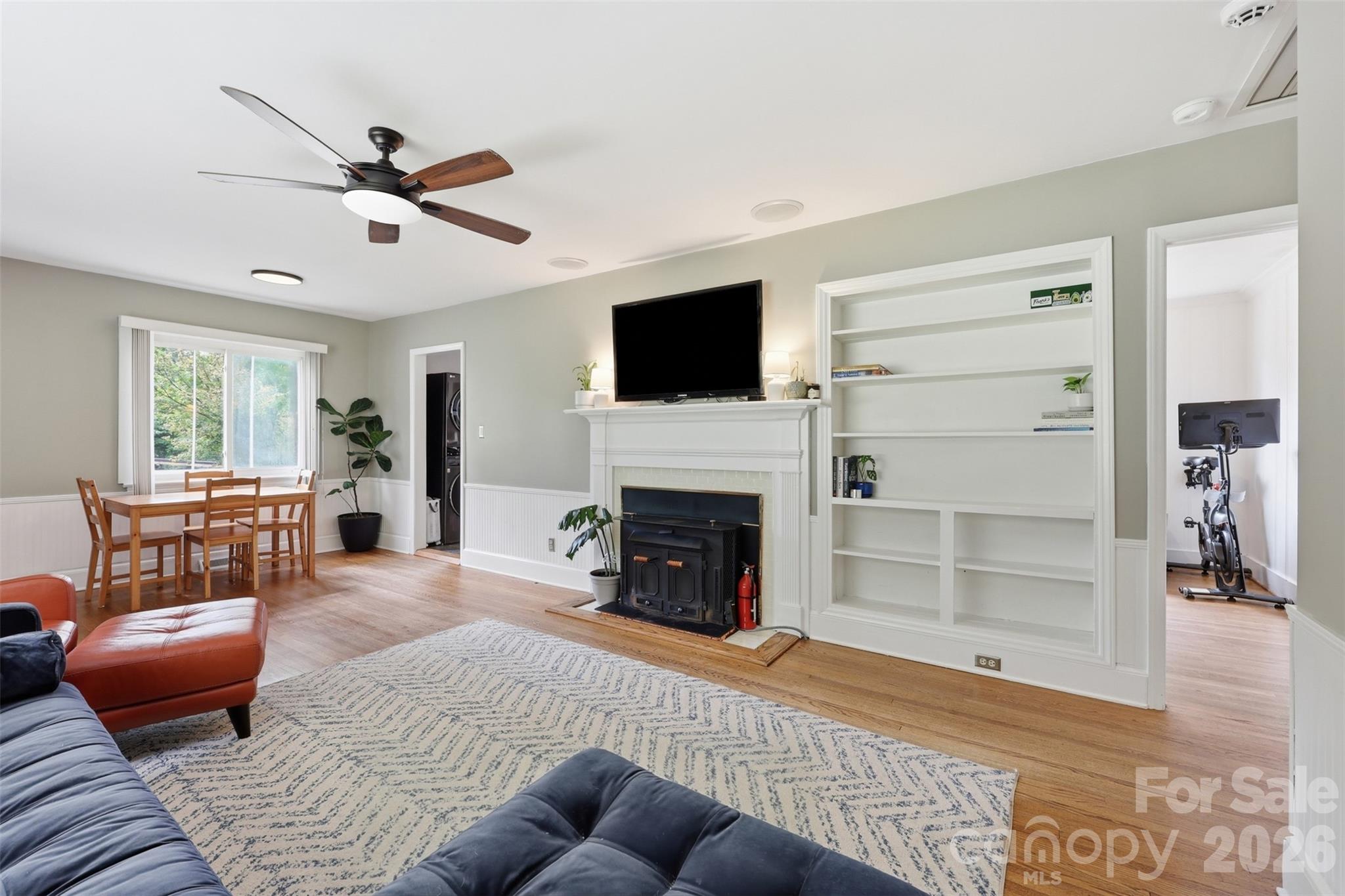 Country Club Heights - Residential