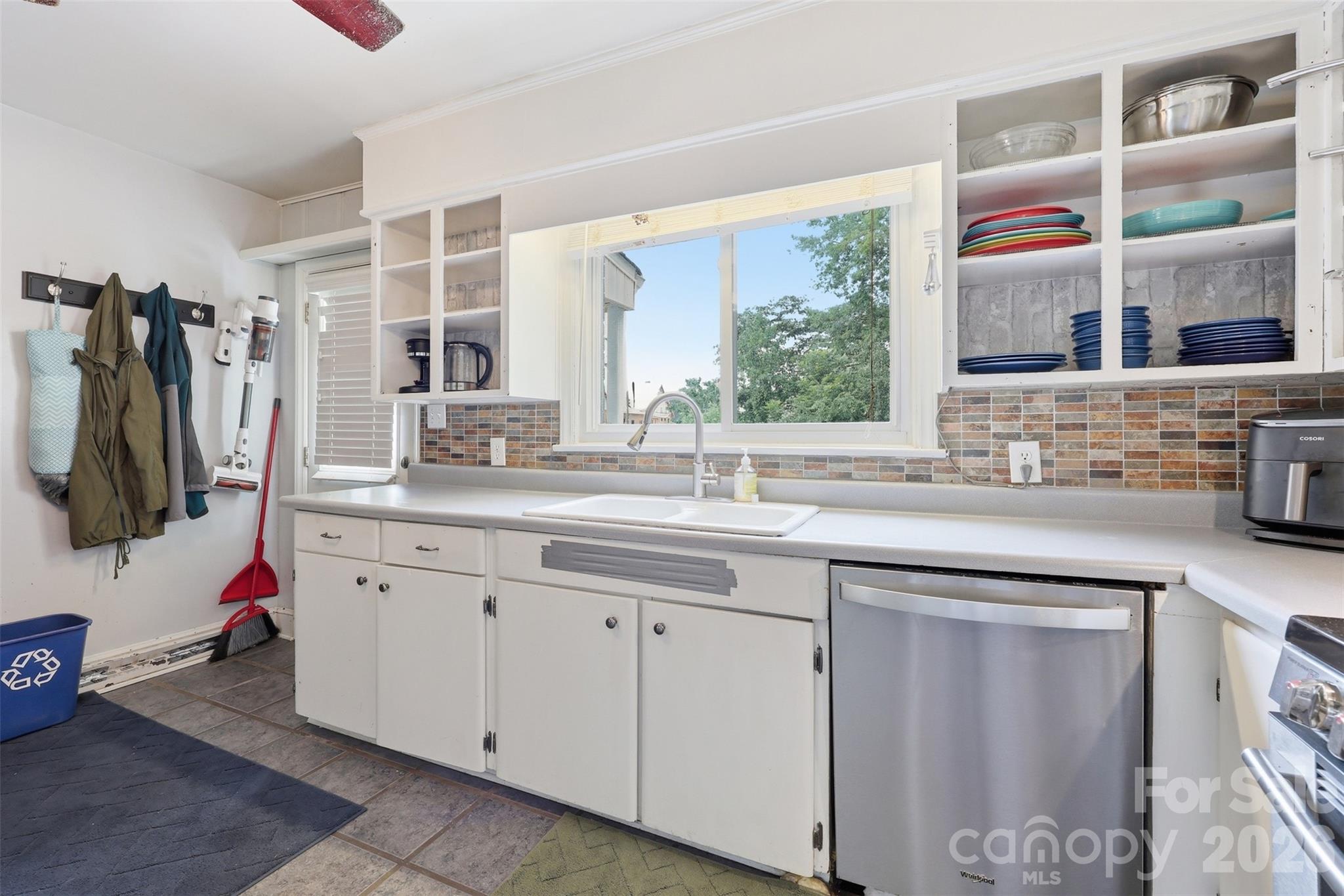 Country Club Heights - Residential