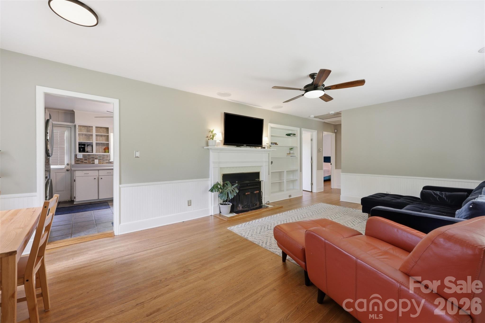Country Club Heights - Residential