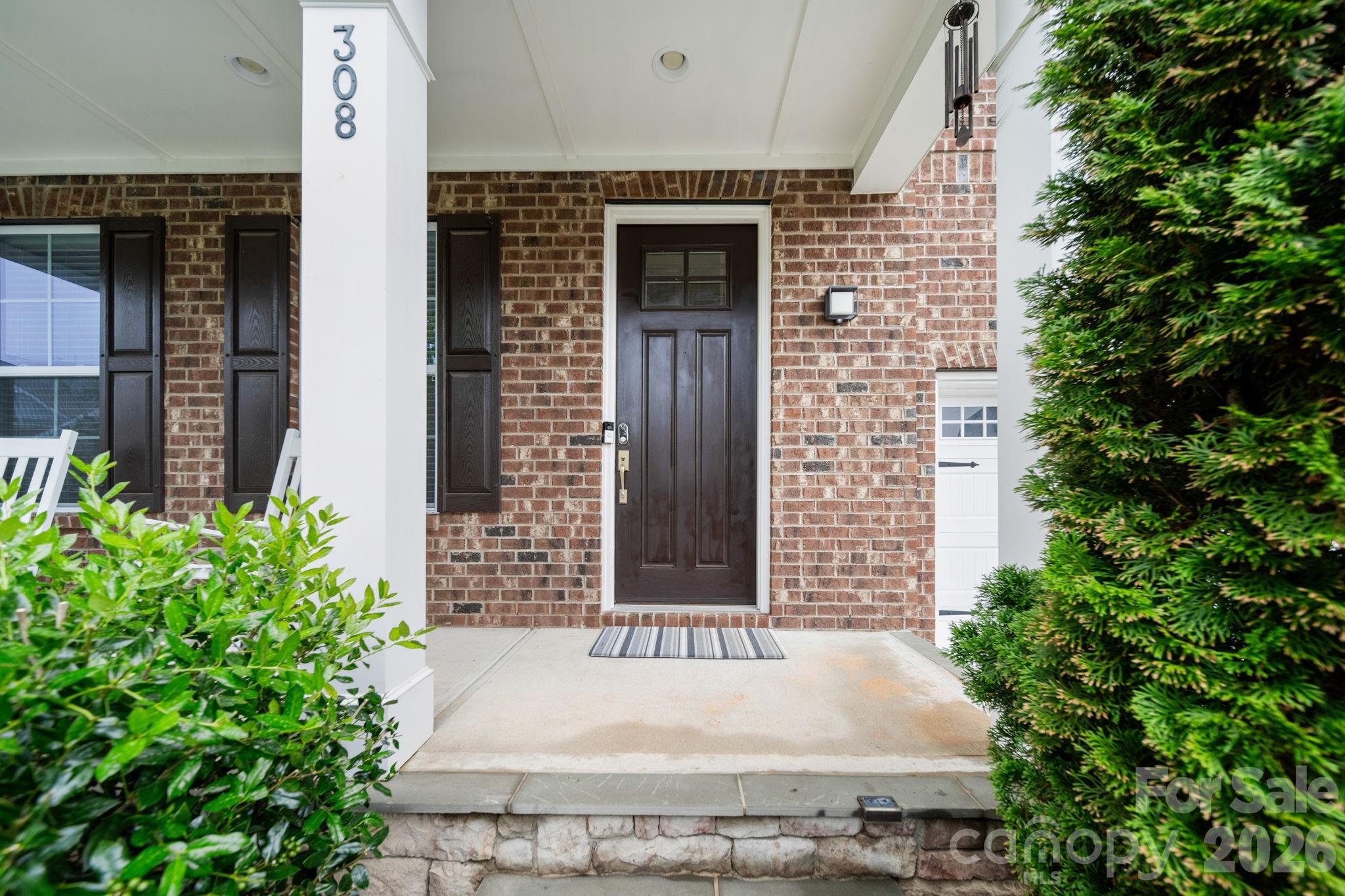 Inverness on Providence - Residential