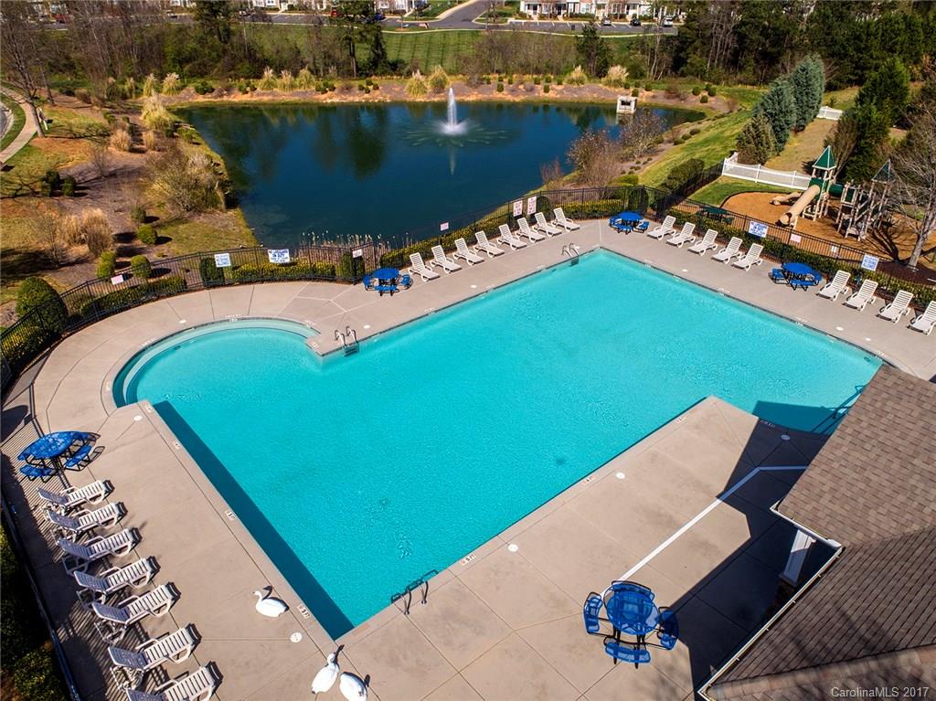 Ridge Pointe - Residential