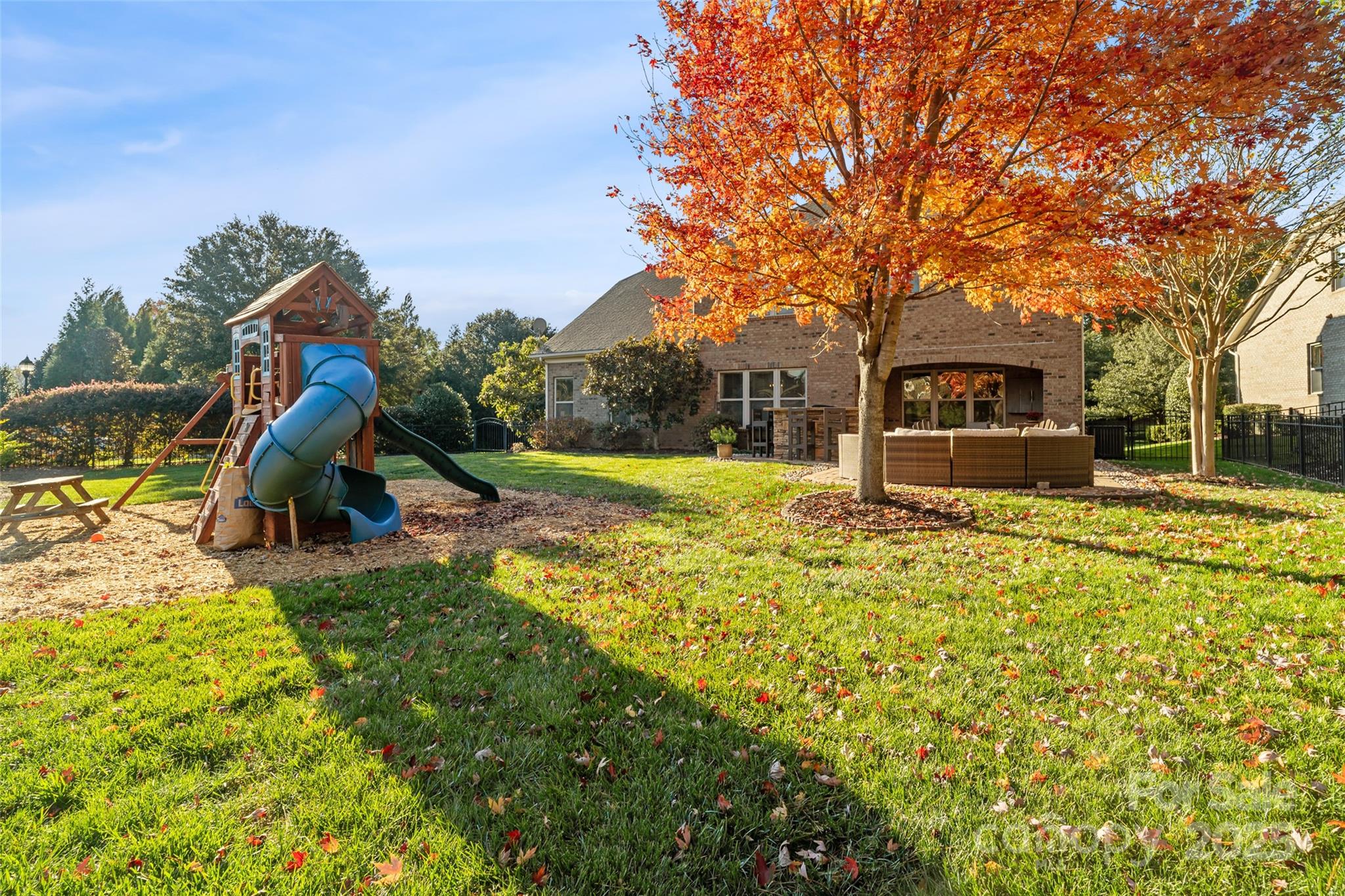 Barber Rock - Residential