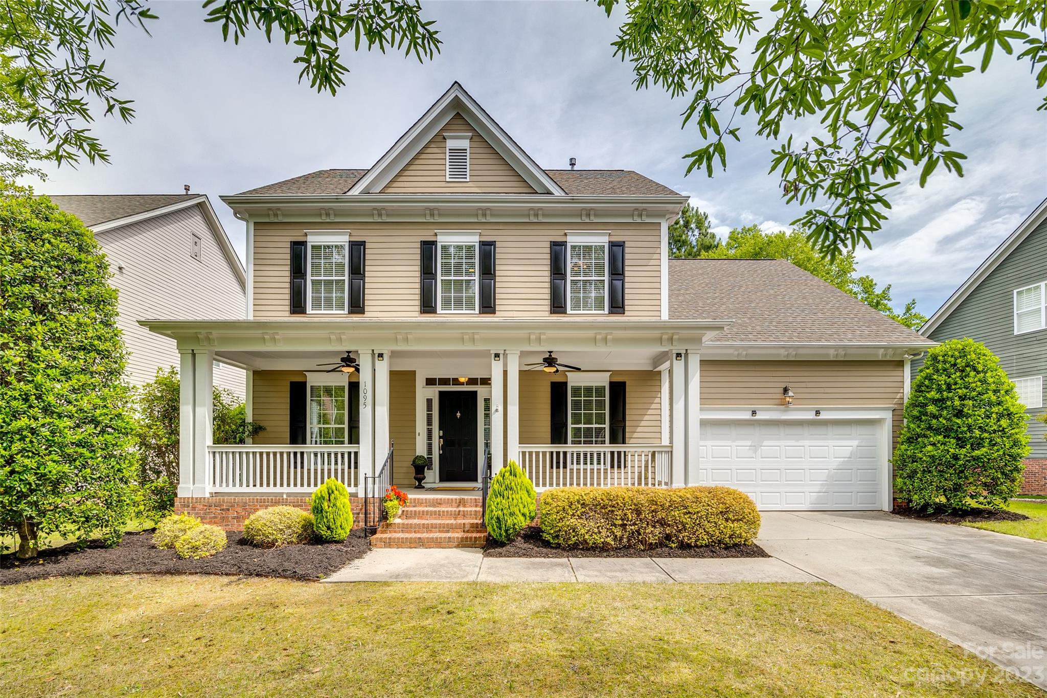 Lake Shore - Residential
