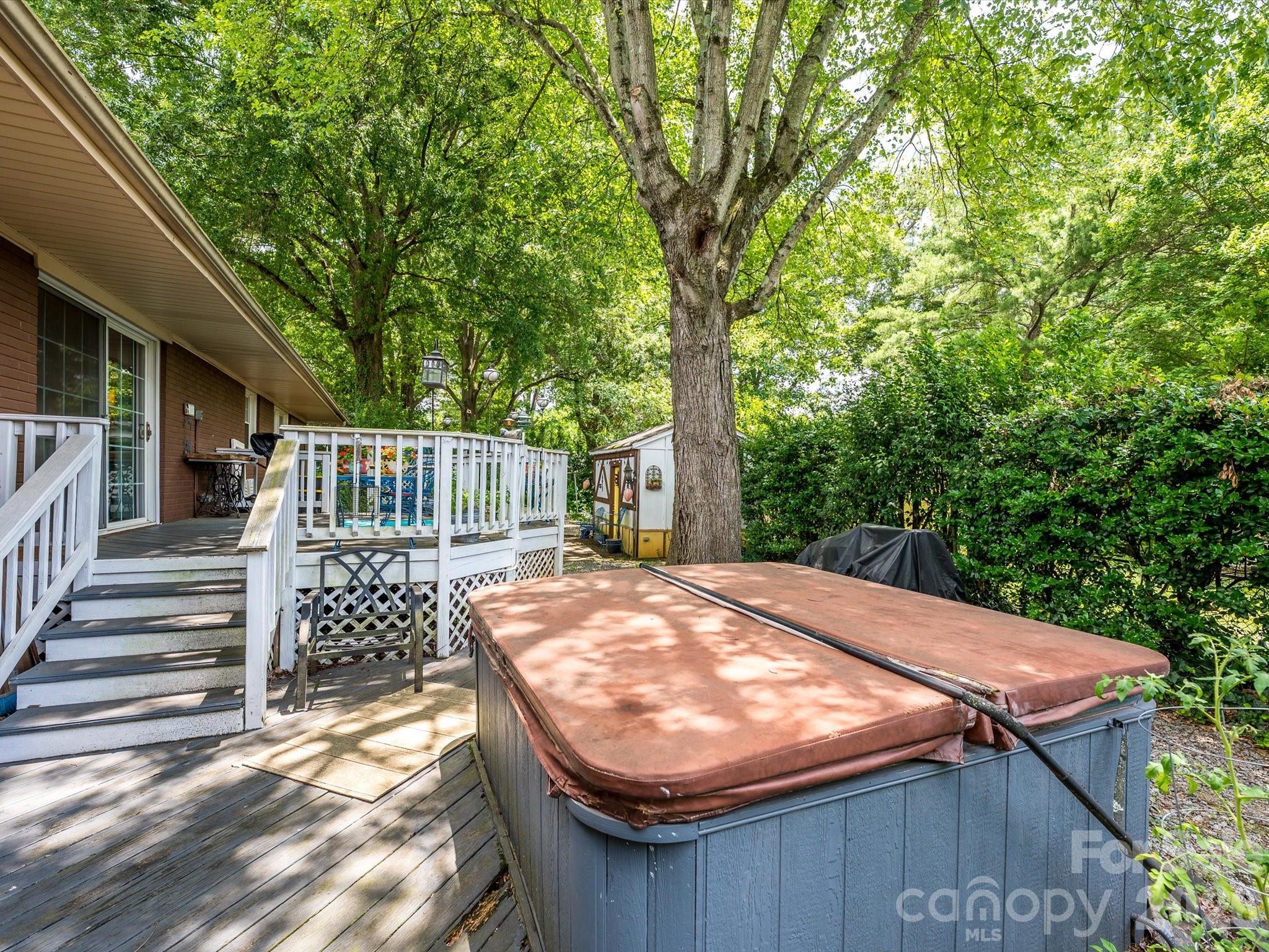 Ashbrook Park - Residential