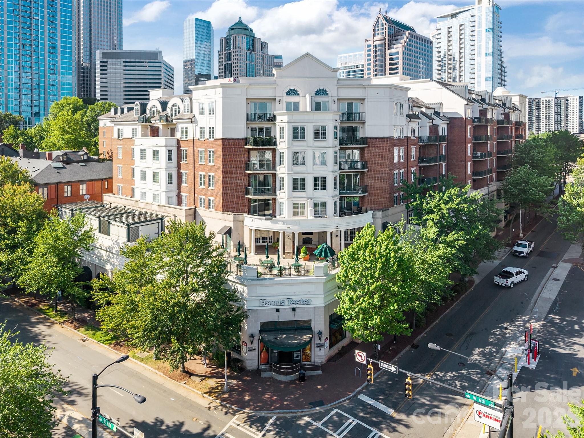 Fifth And Poplar - Residential