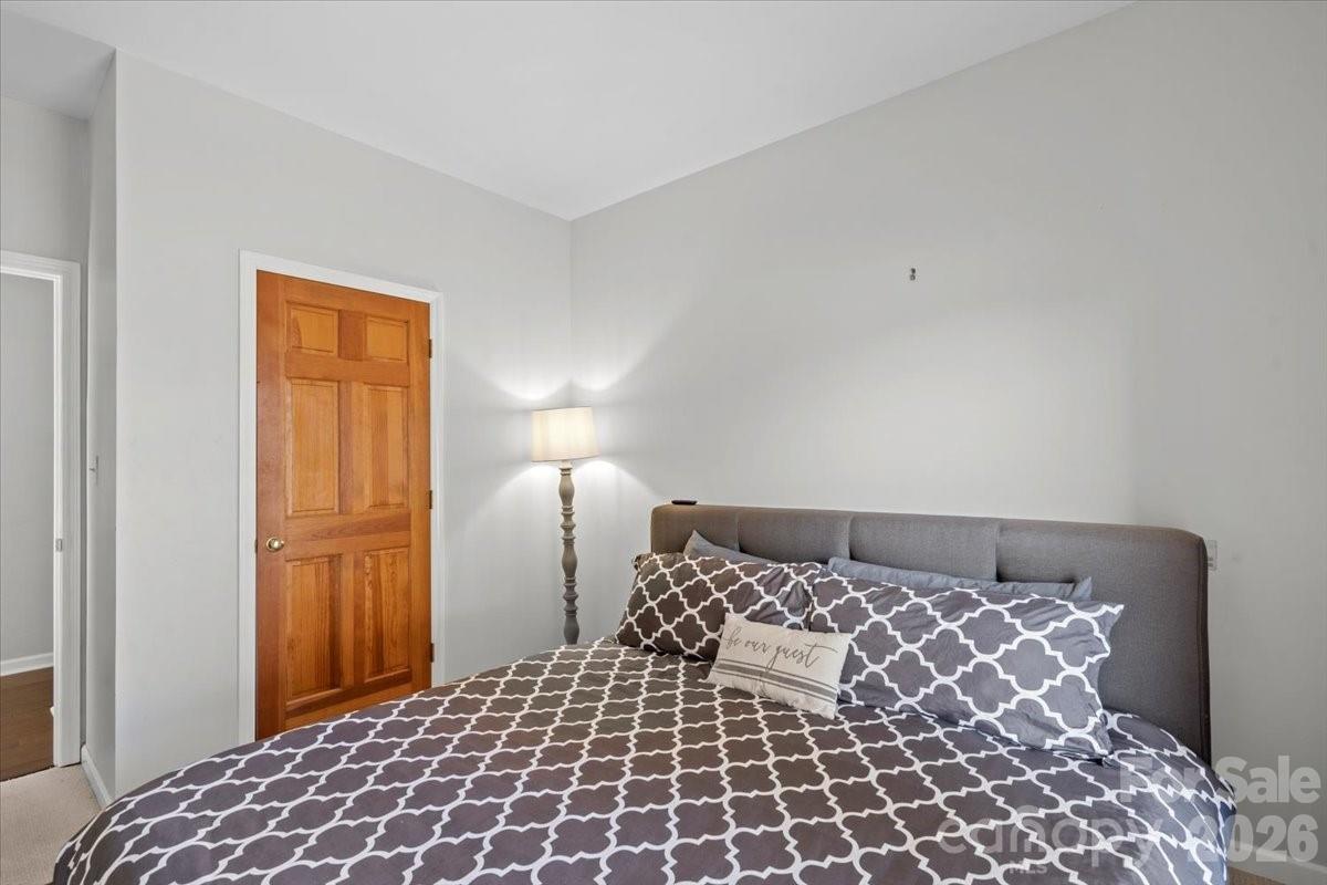 Feather Trace - Residential