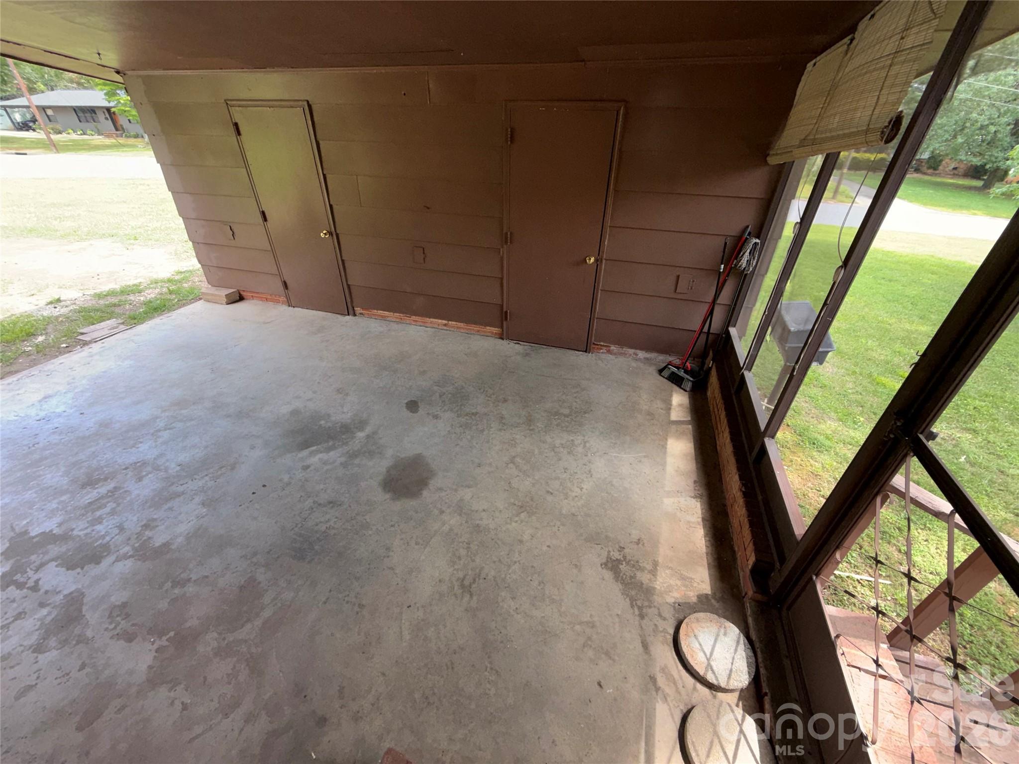 Greenbriar Woods - Residential