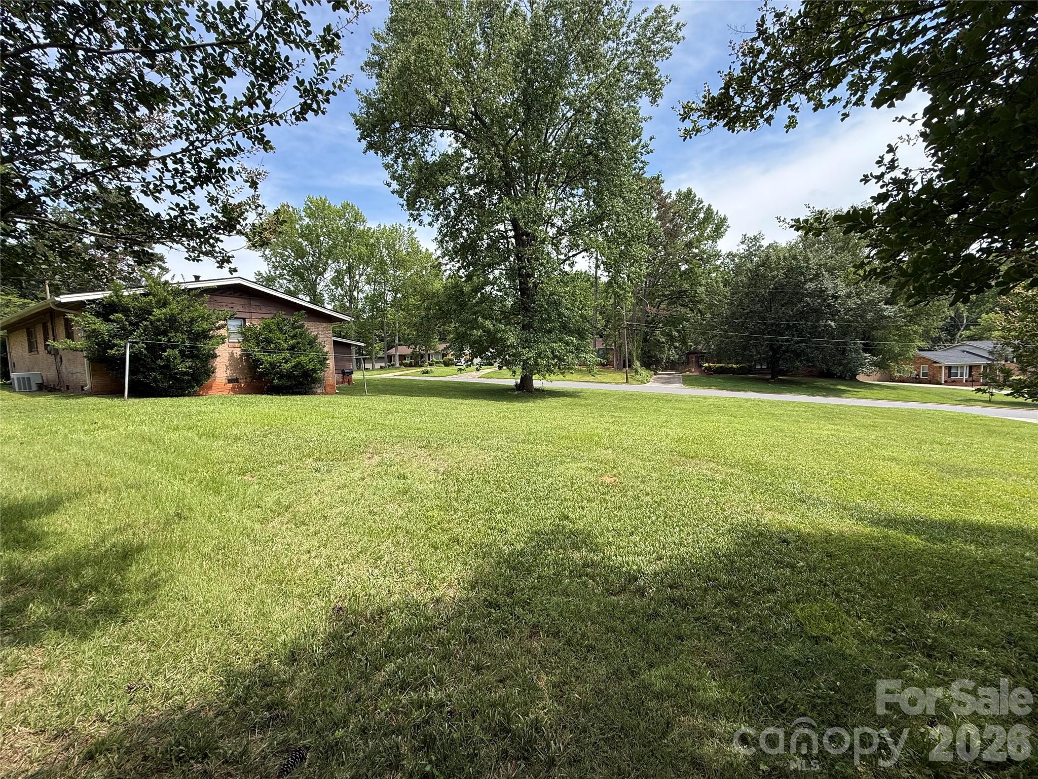 Greenbriar Woods - Residential