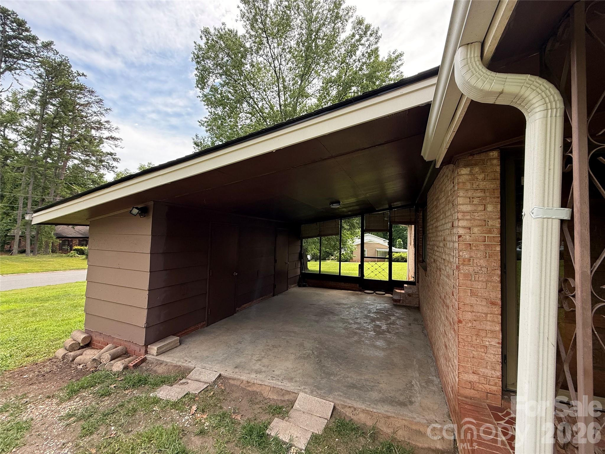 Greenbriar Woods - Residential