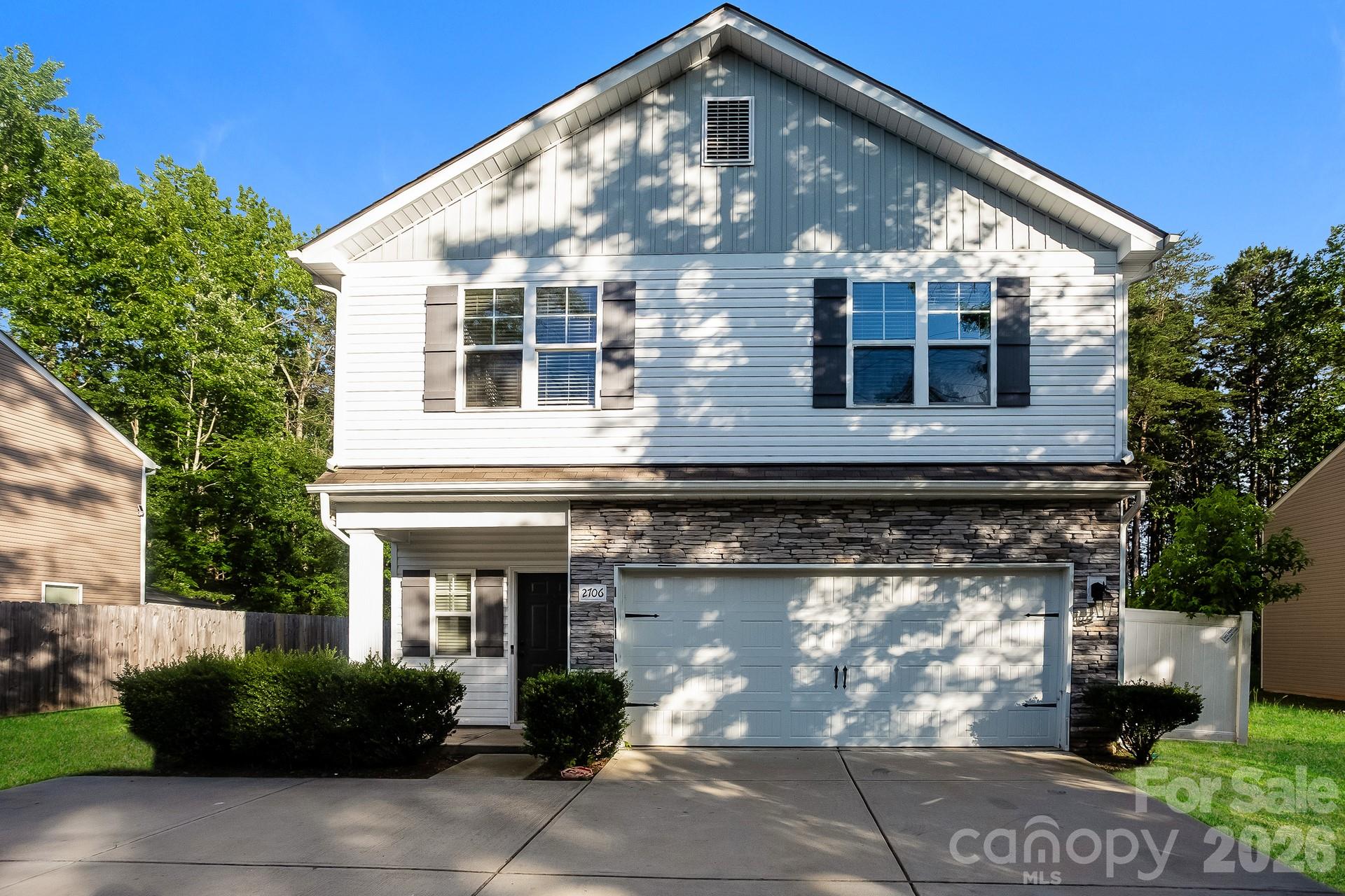 This 4 BED, 2 1/2 BATH home has an open floor plan, covered front porch; home backs up to wooded area; a deep inviting entry foyer with a powder room; Kitchen / Dining Area / Great Room are all open to each other; Kitchen with granite counters, an island with a breakfast bar, a pantry, white variable height cabinetry, stainless steel appliances and a subway tiled backsplash; Primary bedroom with a vaulted ceiling and a full bath with a stall shower and walk-in closet; Other 3 BRS have a closet and carpeting; 2nd floor Laundry room; Ceramic tile floors in bathrooms; No HOA; Quick access to Hwy 16 and I-485;
