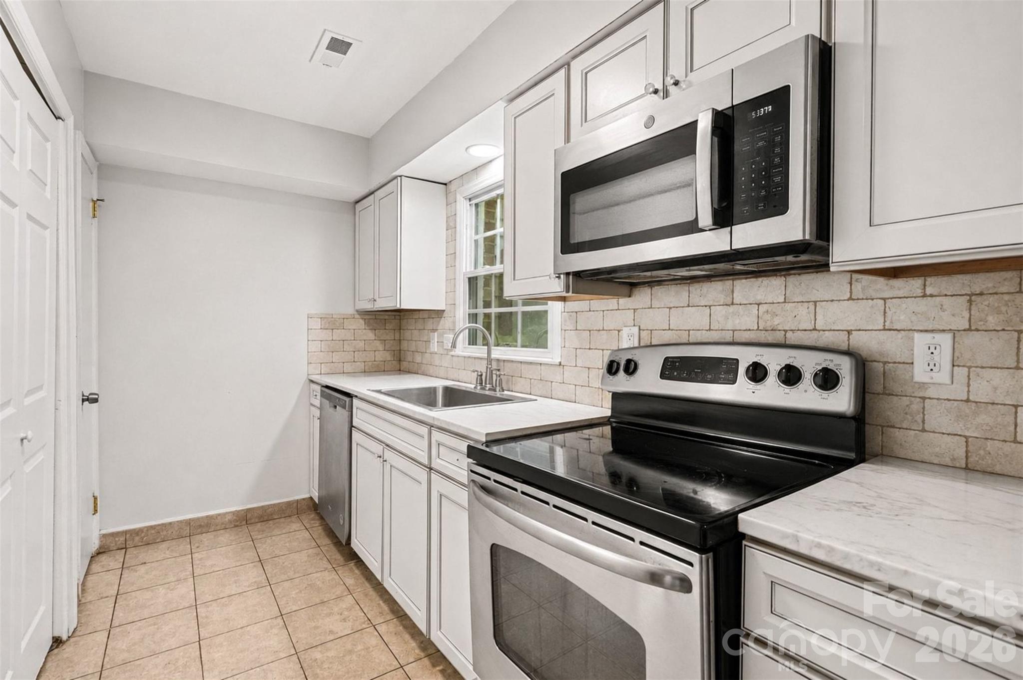 Carriage House - Residential