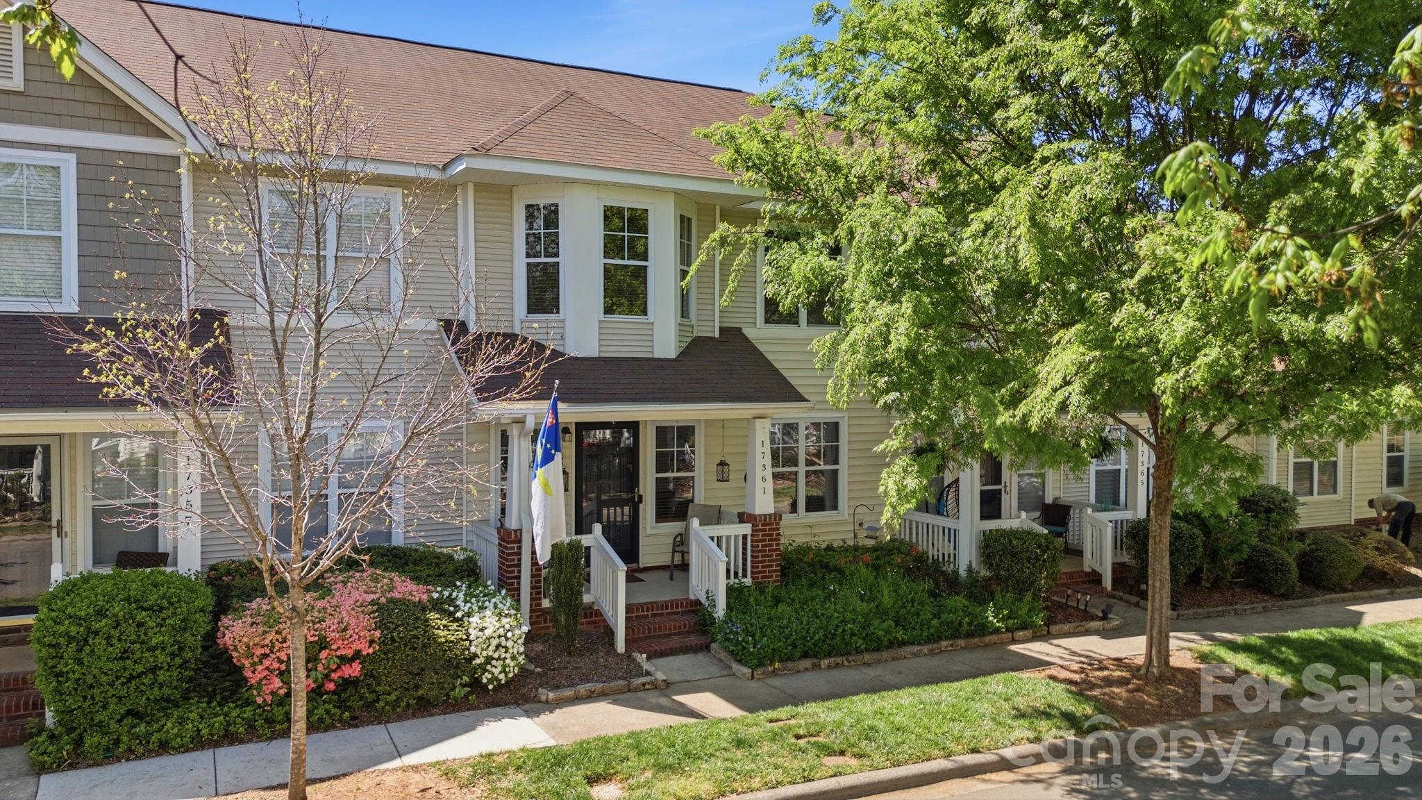 Townhomes at Birkdale Village - Residential