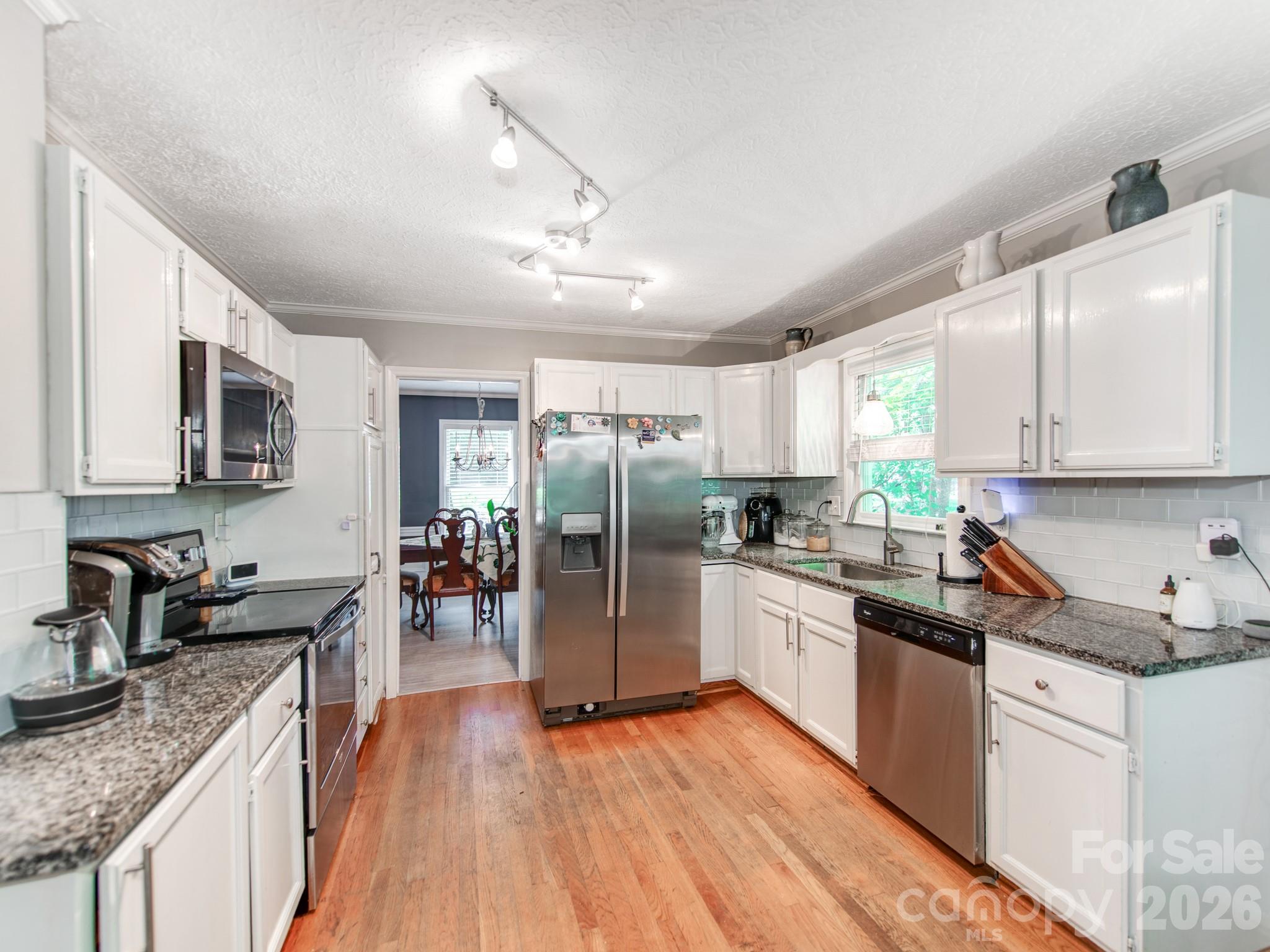 Carowood - Residential