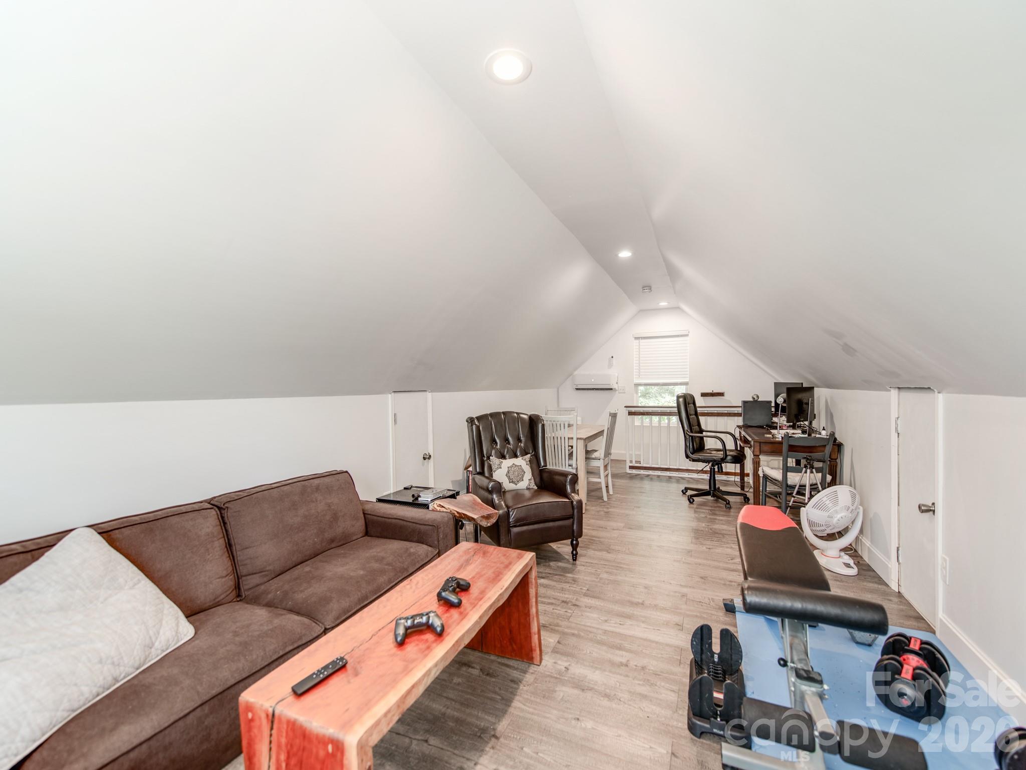Carowood - Residential