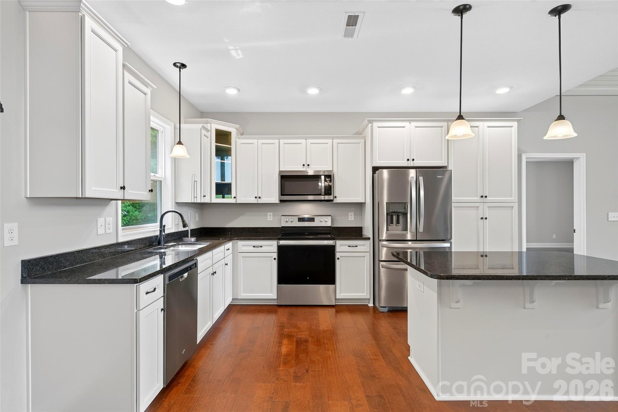 Gateway Mountain - Residential