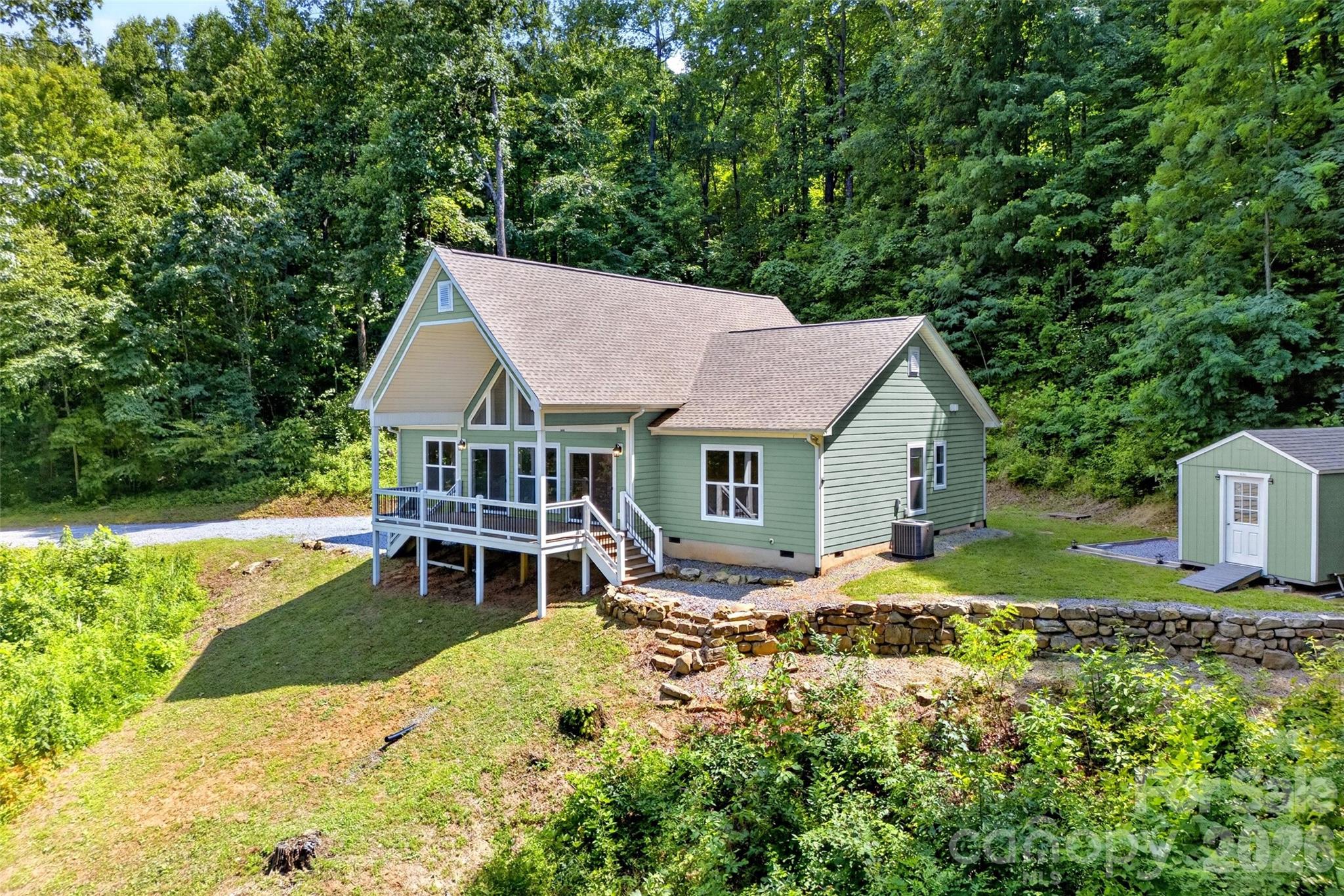 Gateway Mountain - Residential