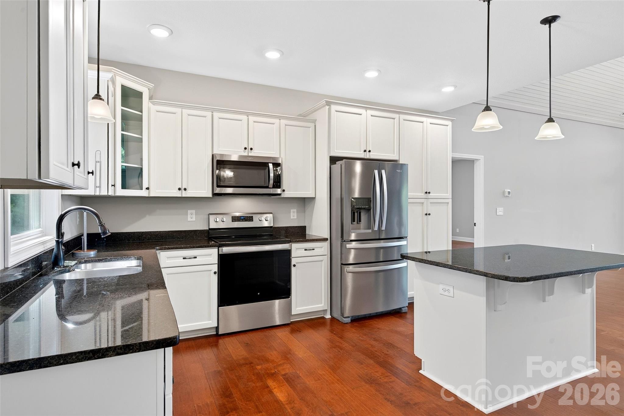 Gateway Mountain - Residential