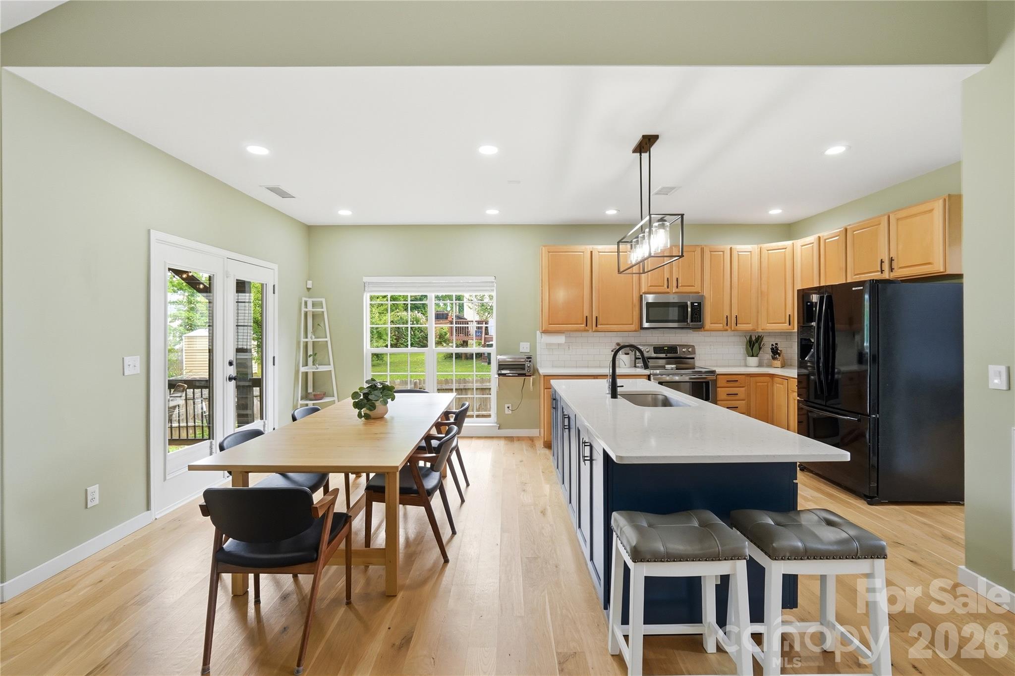 Hallmark Glen - Residential