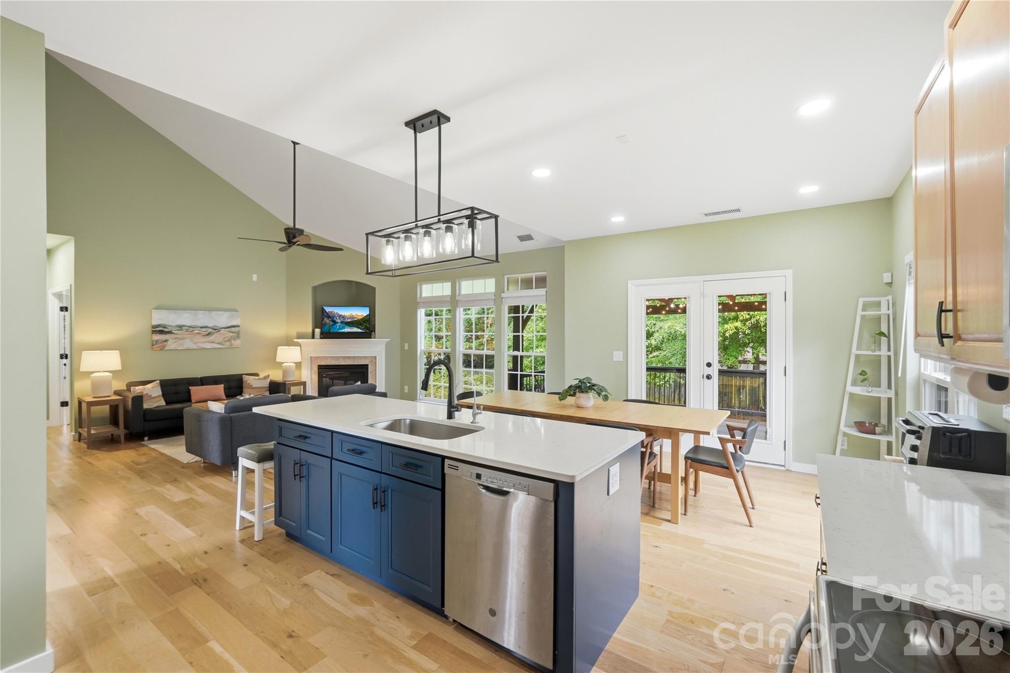 Hallmark Glen - Residential