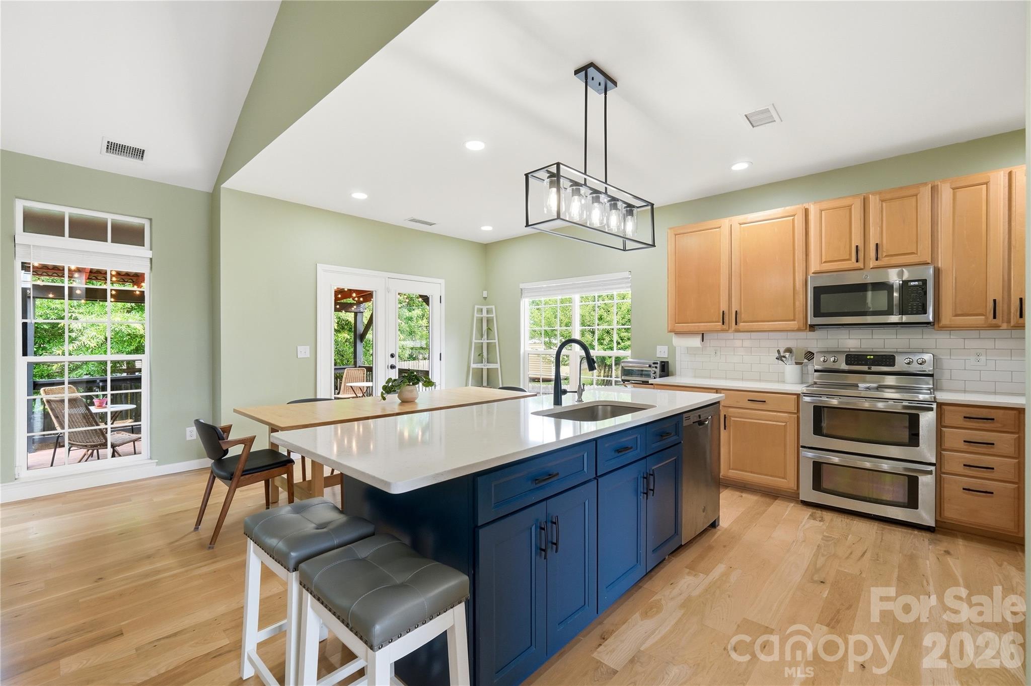 Hallmark Glen - Residential