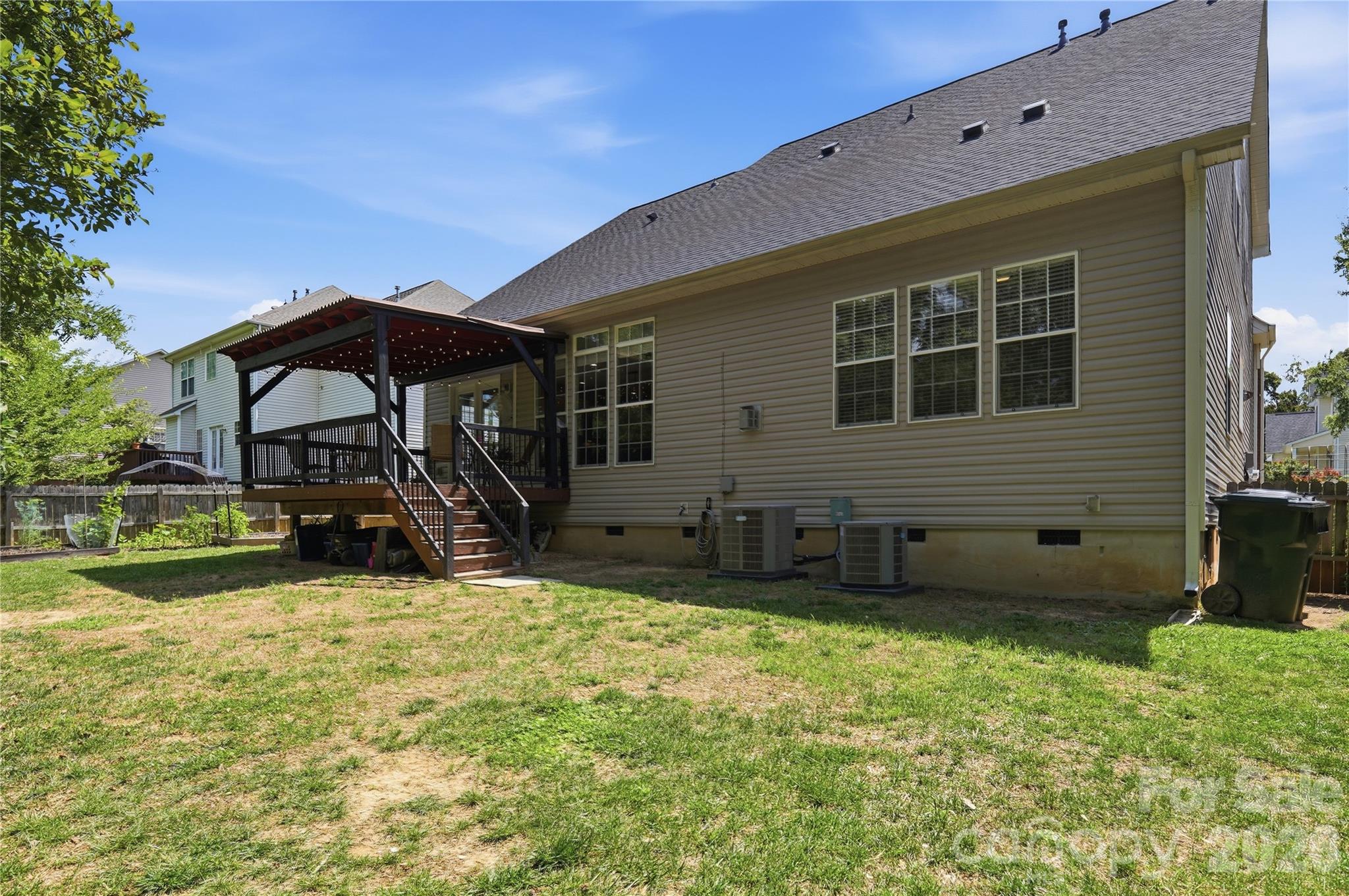 Hallmark Glen - Residential