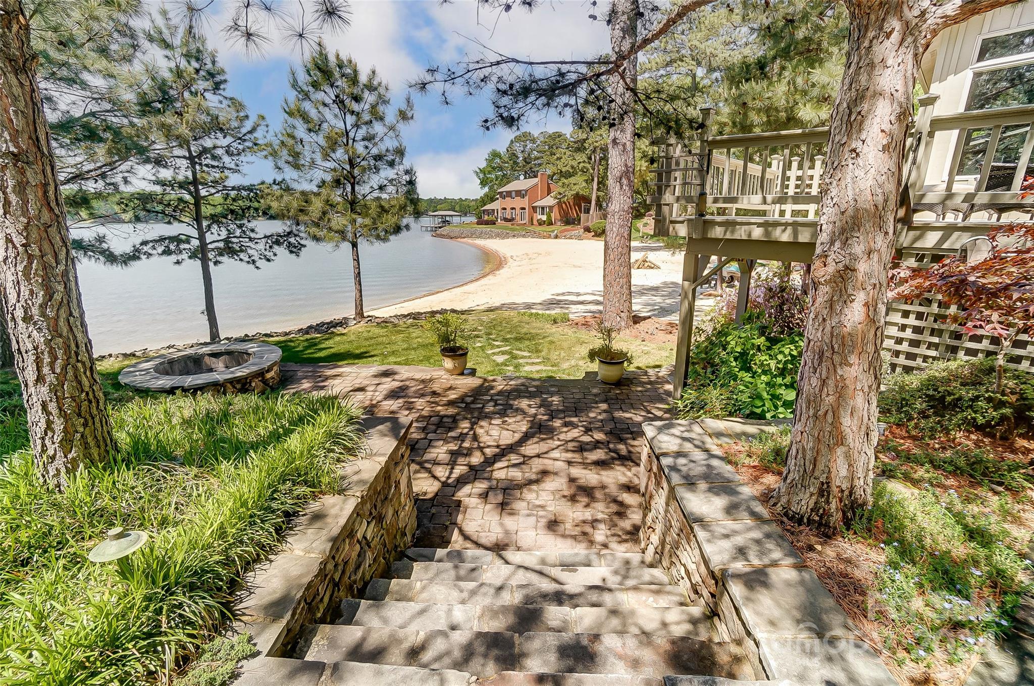 River Hills - Residential