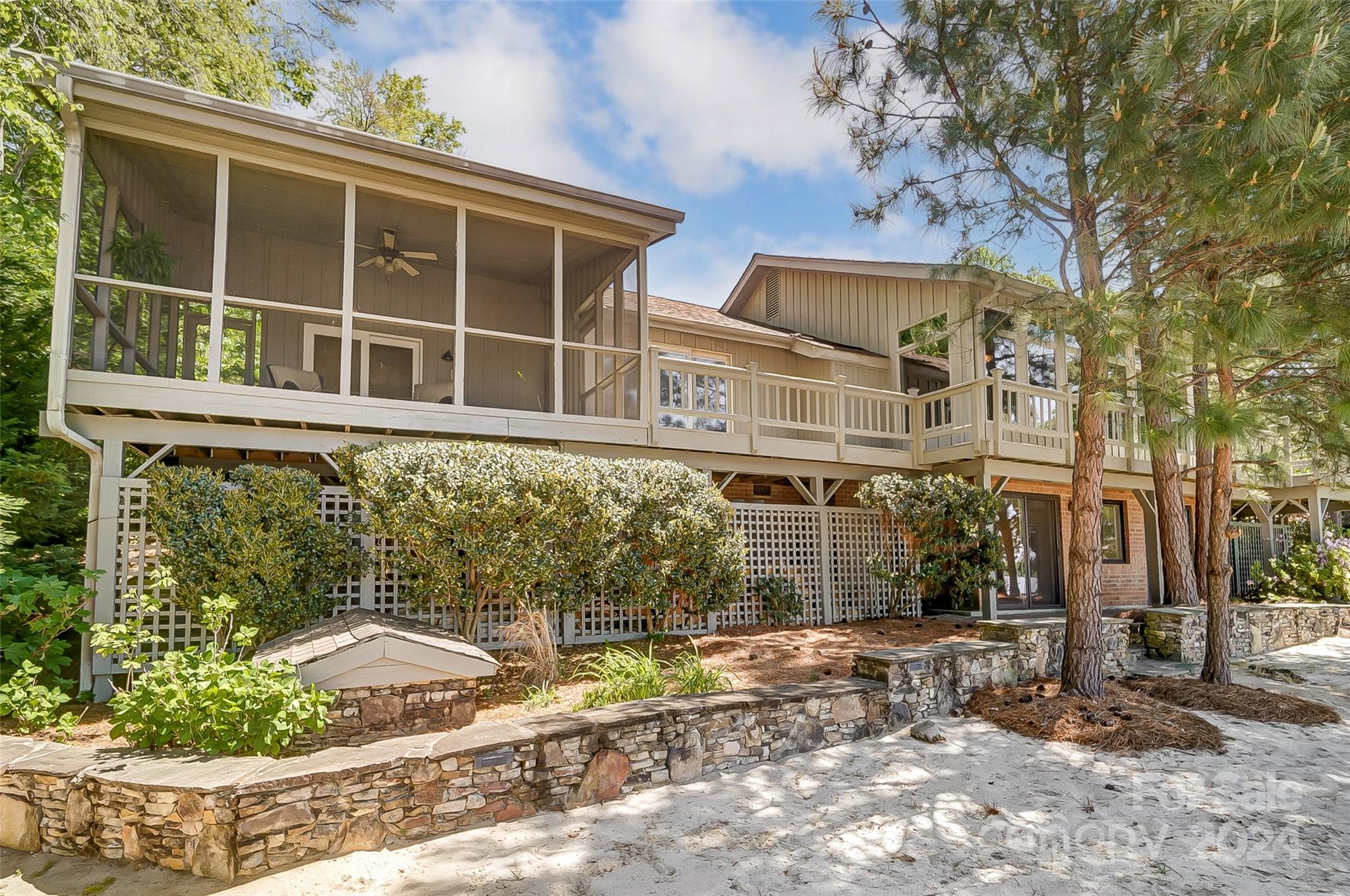 River Hills - Residential