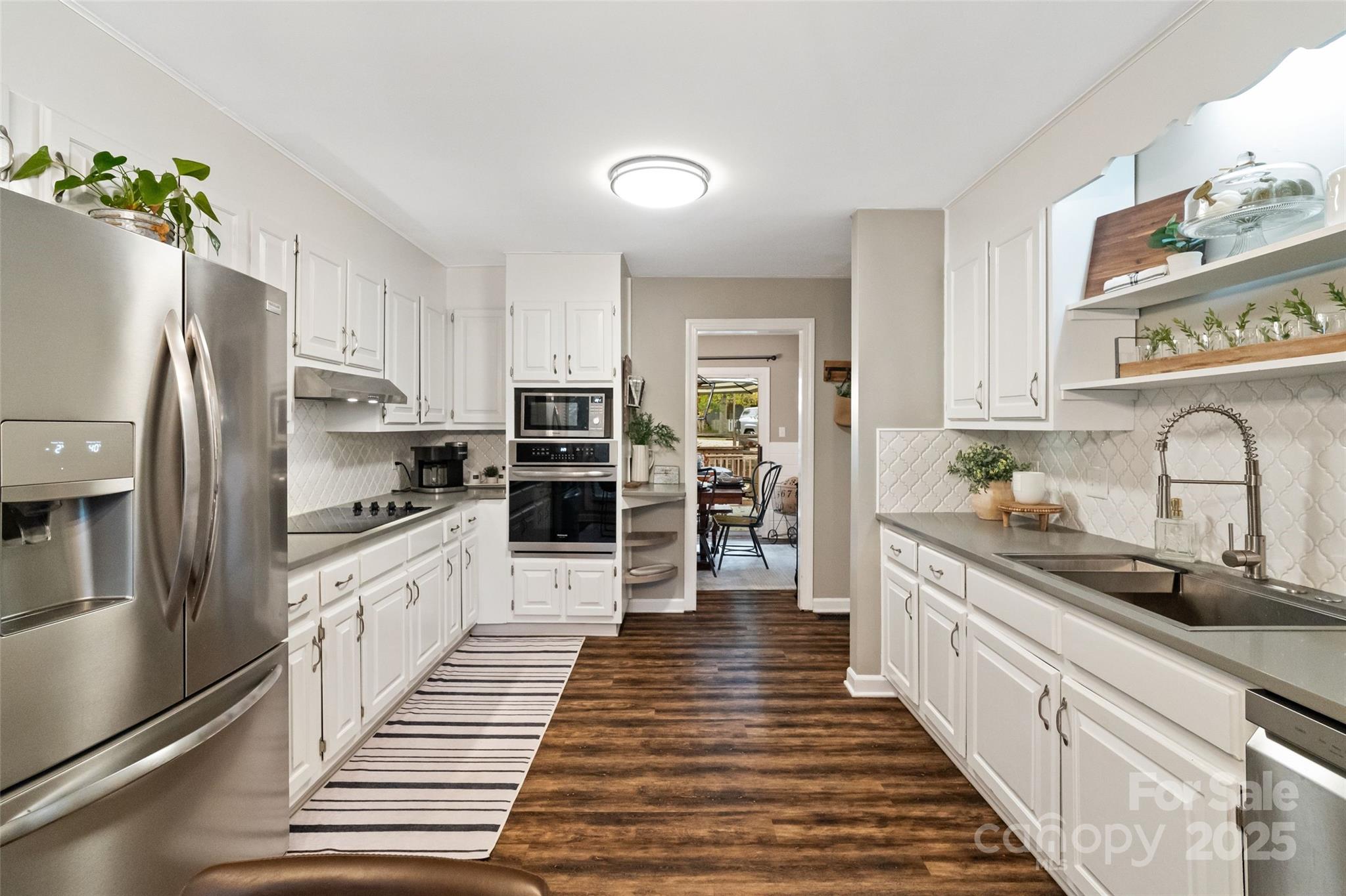 Tega Cay - Residential