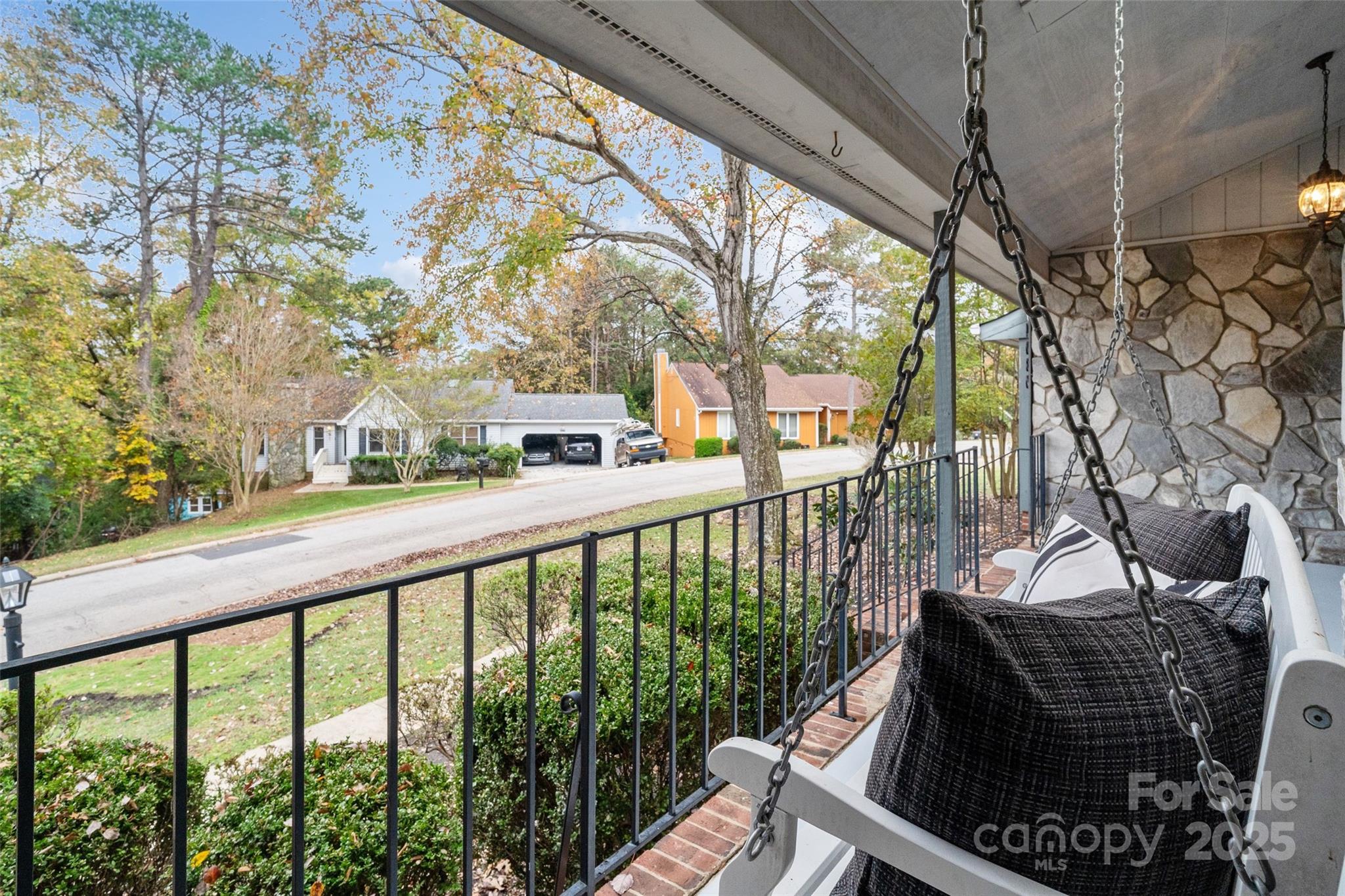 Tega Cay - Residential
