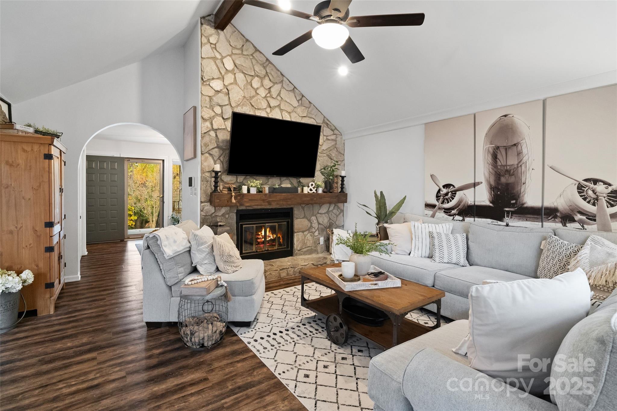 Tega Cay - Residential