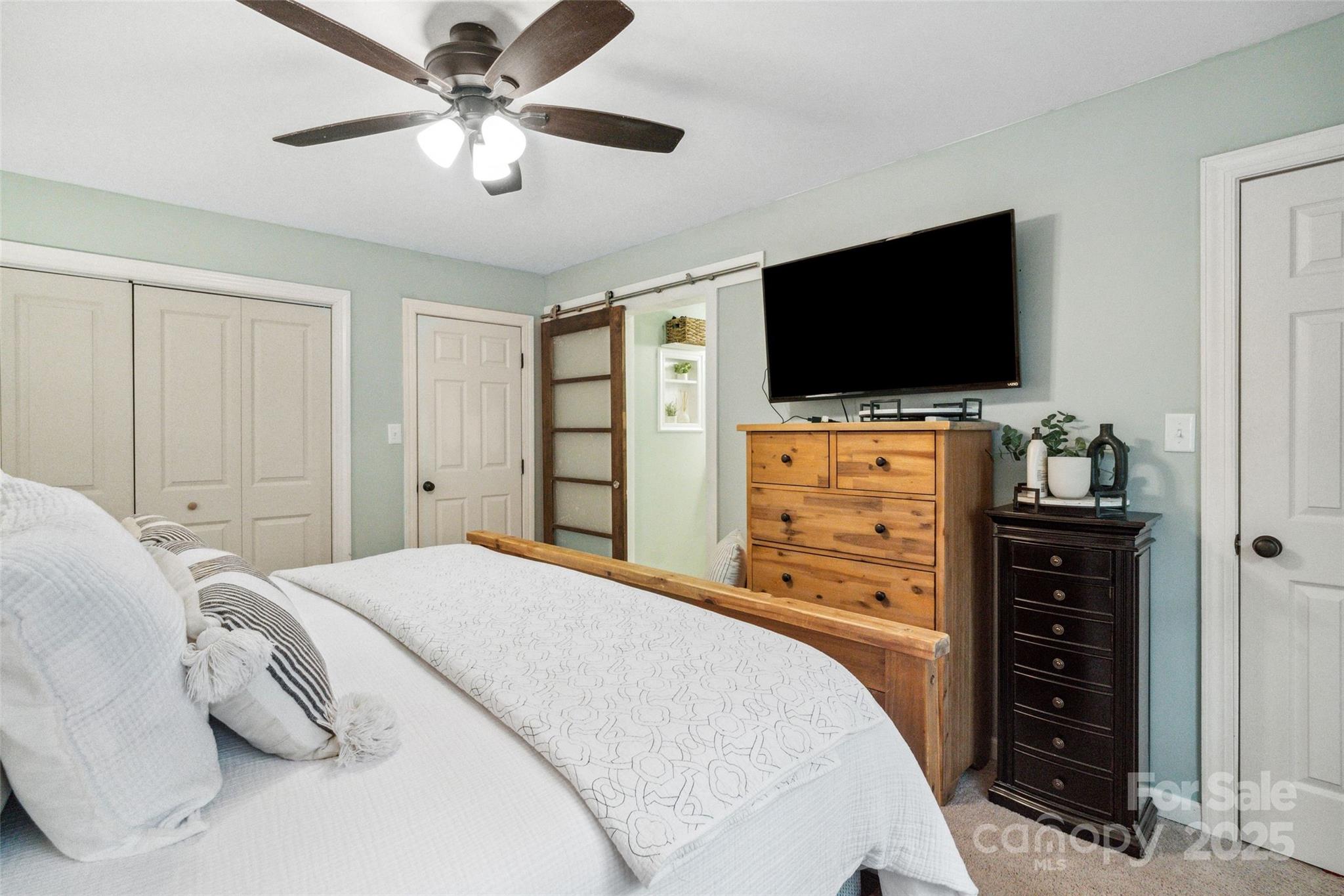 Tega Cay - Residential