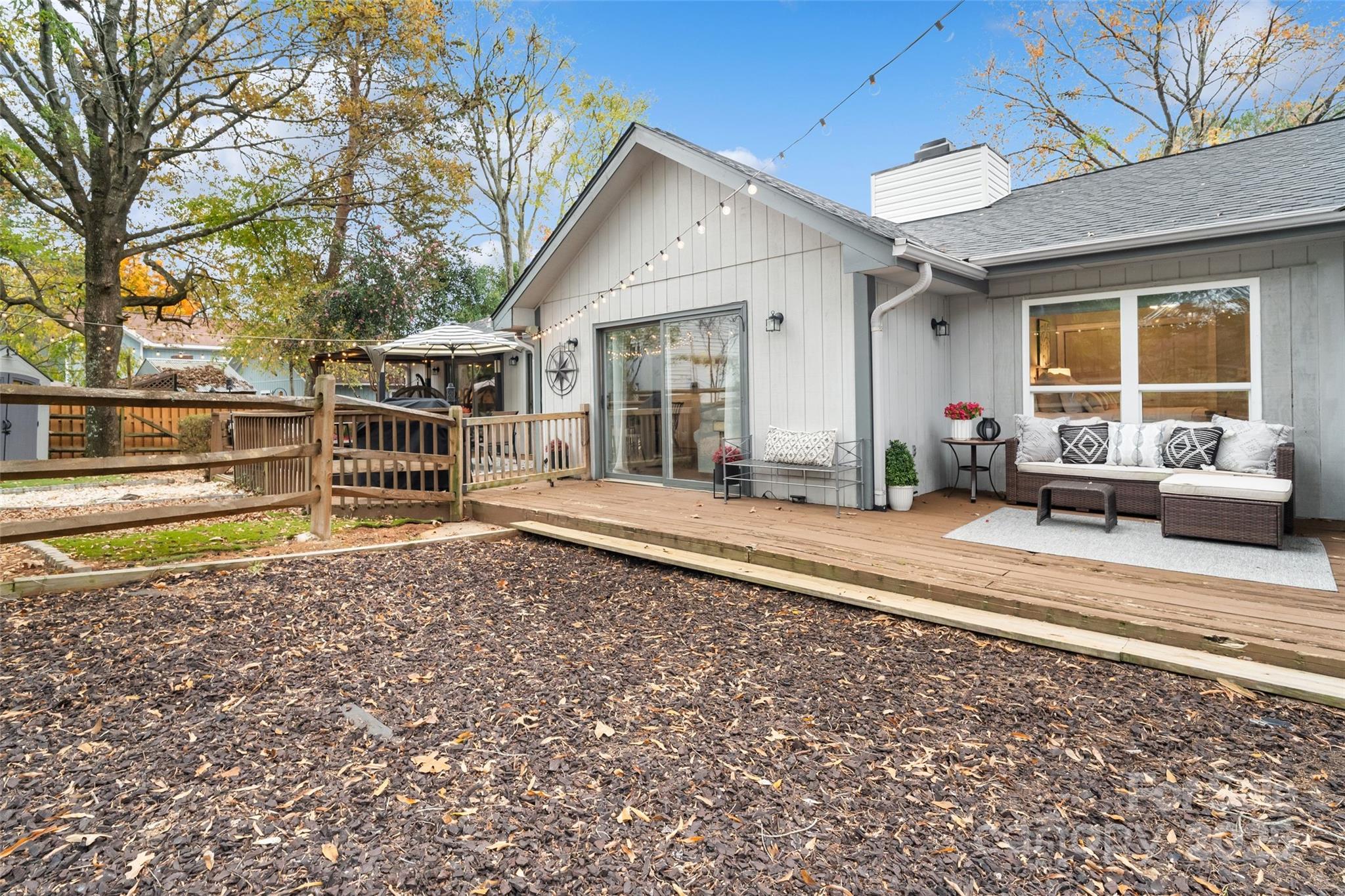 Tega Cay - Residential