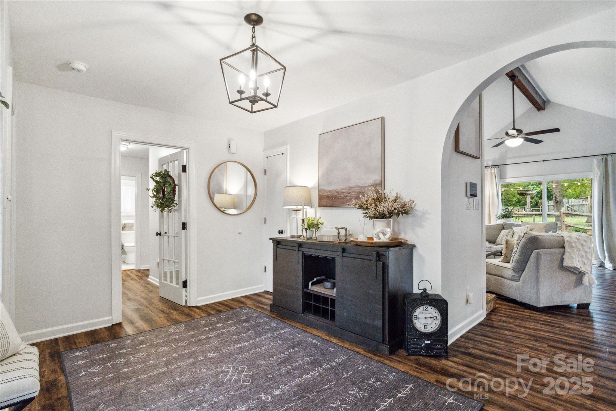 Tega Cay - Residential
