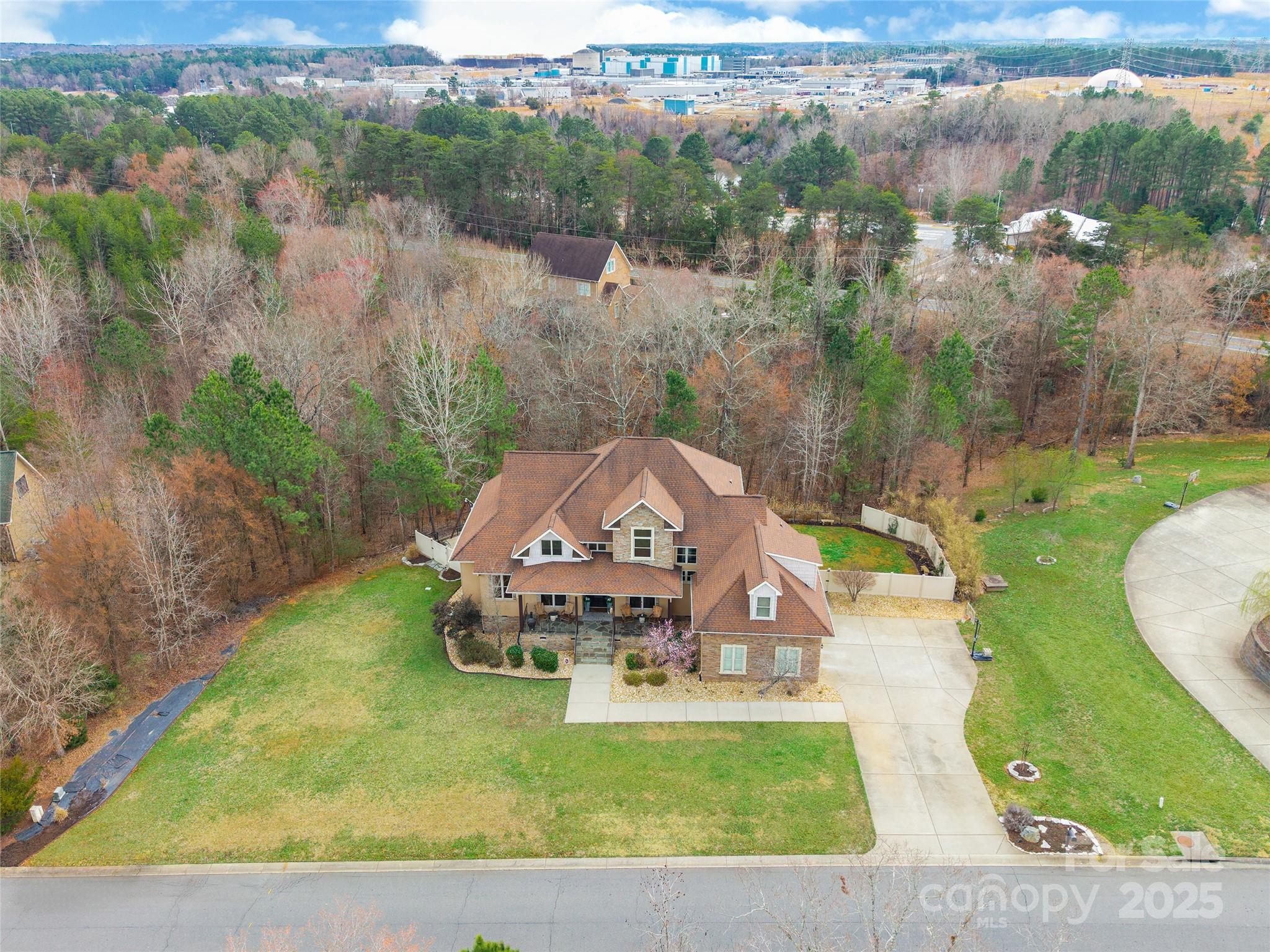Liberty Hill Pointe - Residential