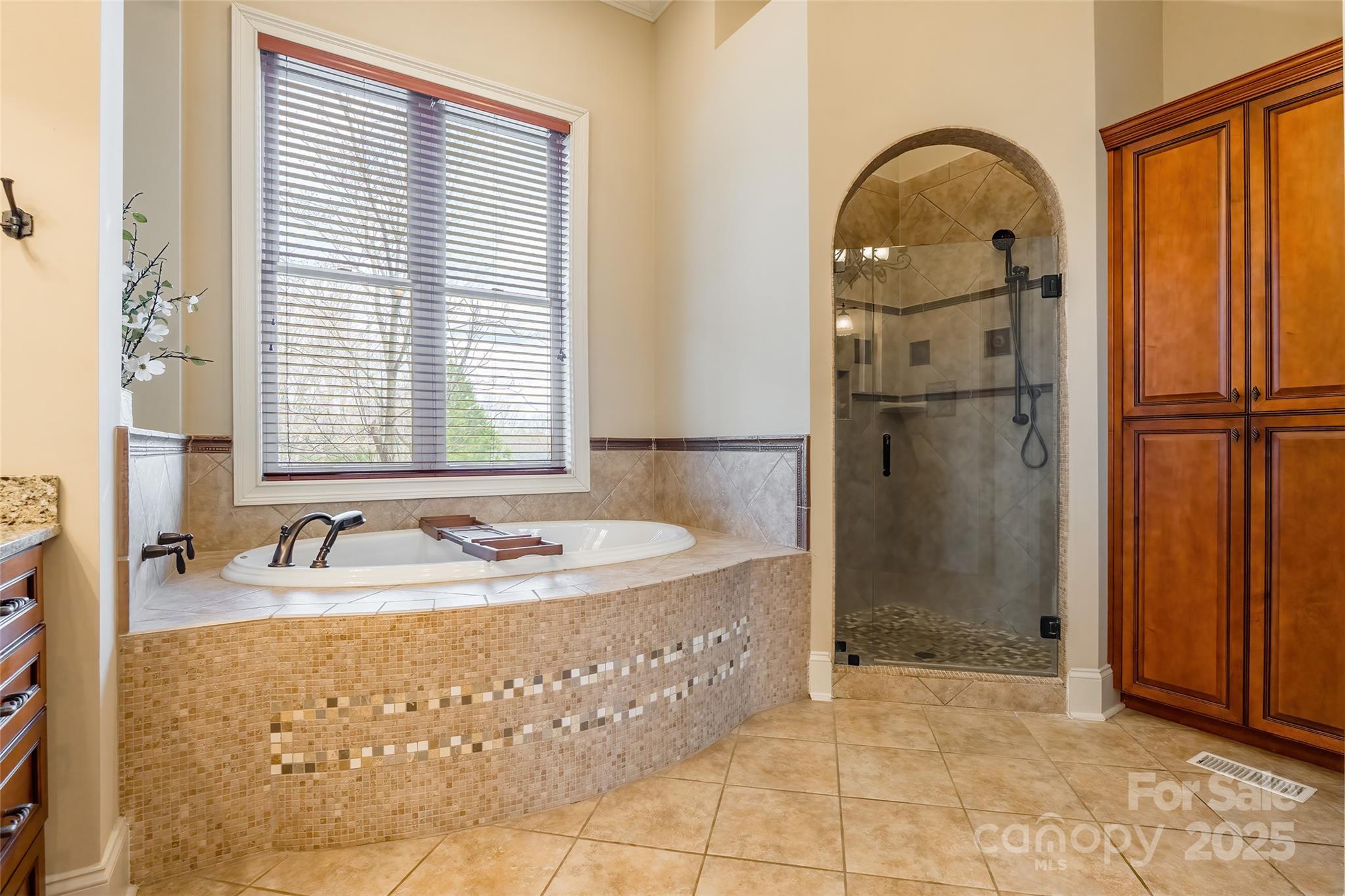 Liberty Hill Pointe - Residential