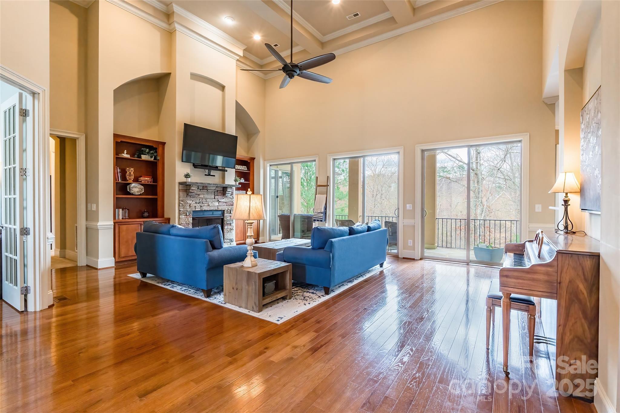 Liberty Hill Pointe - Residential