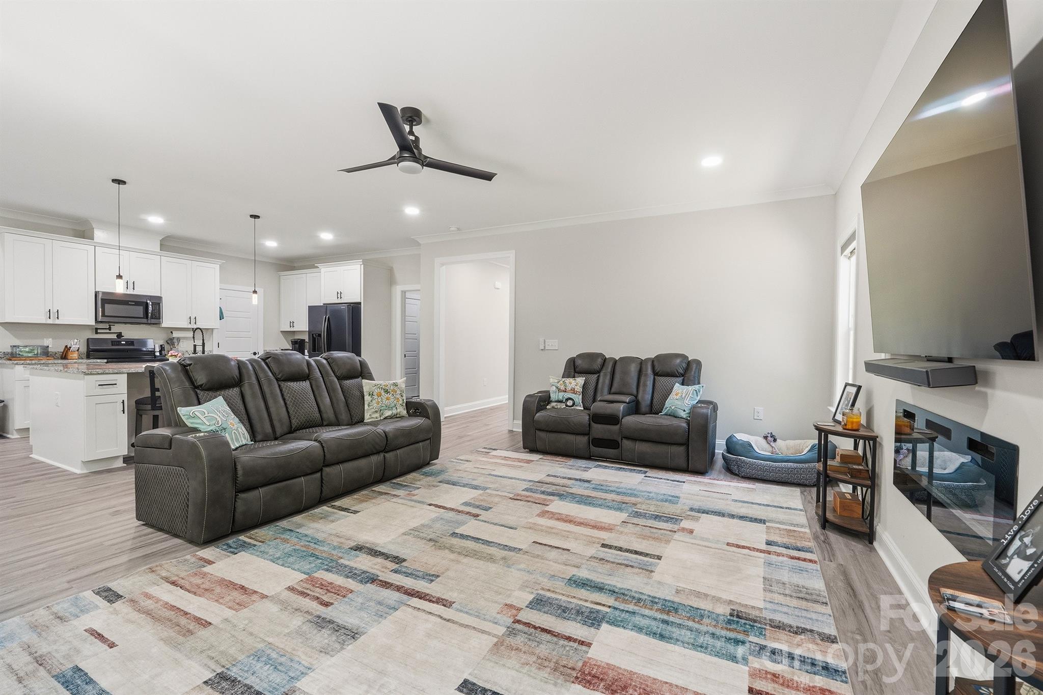 Lakewood Hills - Residential