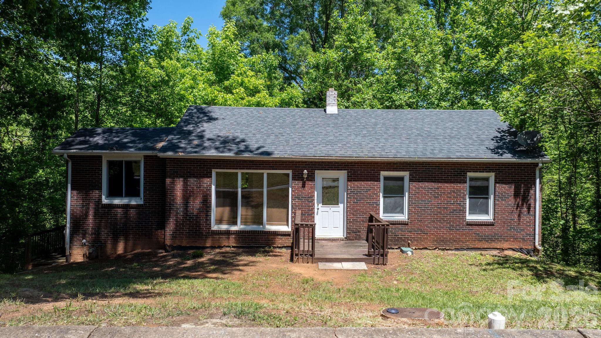 Investor opportunity with serious upside in the heart of Newton! Located at 722 E F St this complete fixer upper is a blank canvas ready for your vision and creativity. Whether you are looking to renovate flip or build long term value this property offers the kind of potential that is getting harder to find.

Situated on approximately 0.28 acres and being sold together with the adjoining 0.33 acre lot you get added space, flexibility and future possibilities for expansion redevelopment or even a second build. Opportunities with this much land and versatility are rare at this price point in this location.

The home does need significant repairs and is being sold AS IS, the price has been set accordingly making this an excellent value priced well below tax value for investors or buyers ready to take on a rewarding project. A portion of the adjoining lot does appear to be located in a flood fringe area so buyers should complete their due diligence.

Bring your vision and unlock the full potential this property has to offer. With the right improvements this could be a standout investment in a growing area. Don’t miss your chance to secure a property with this much potential at such a compelling price.