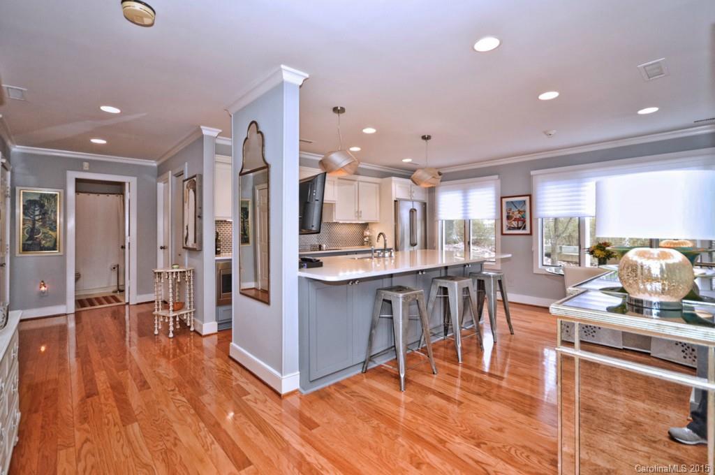 The Lake Club - Residential
