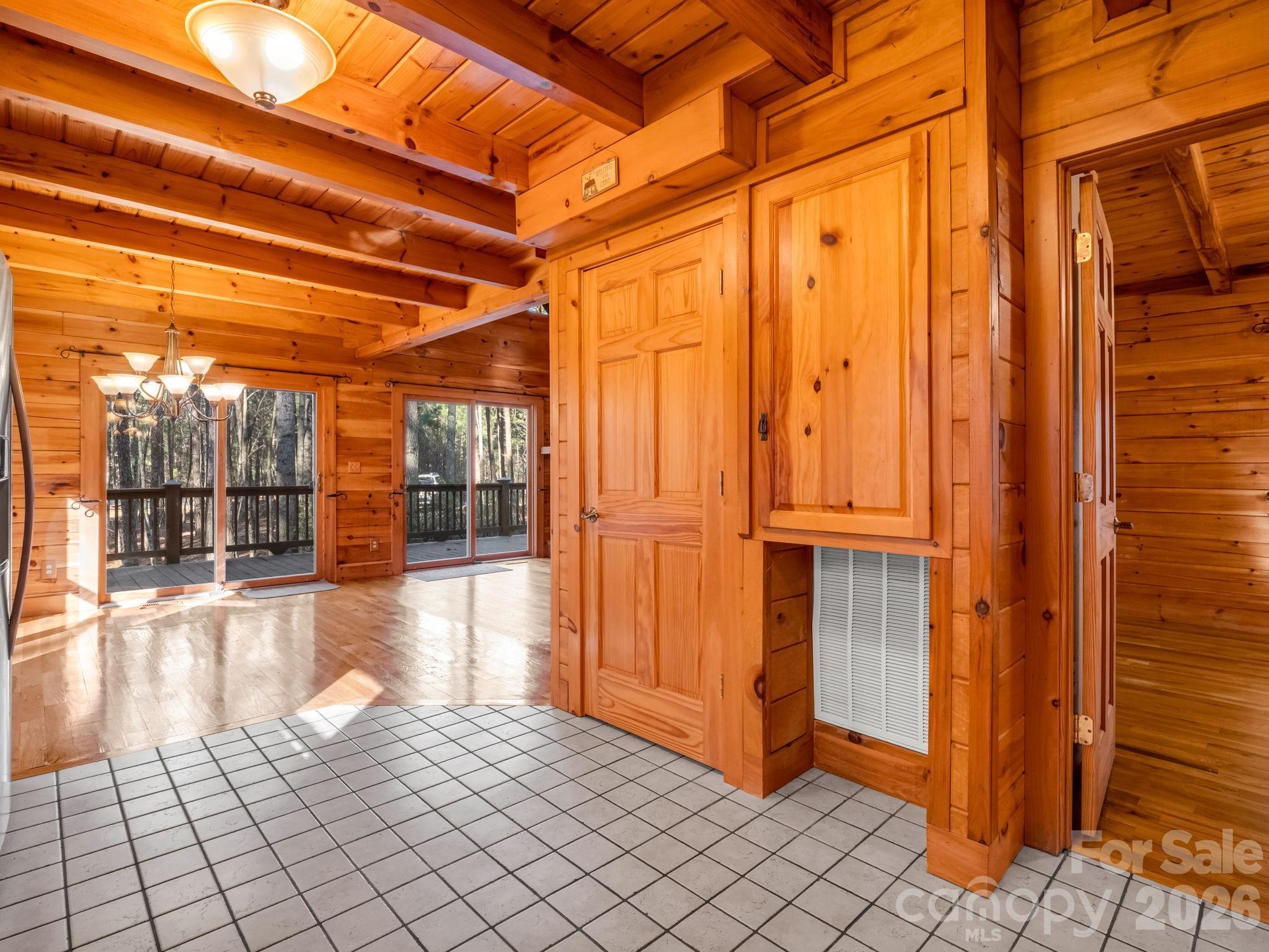 Hidden Lake - Residential