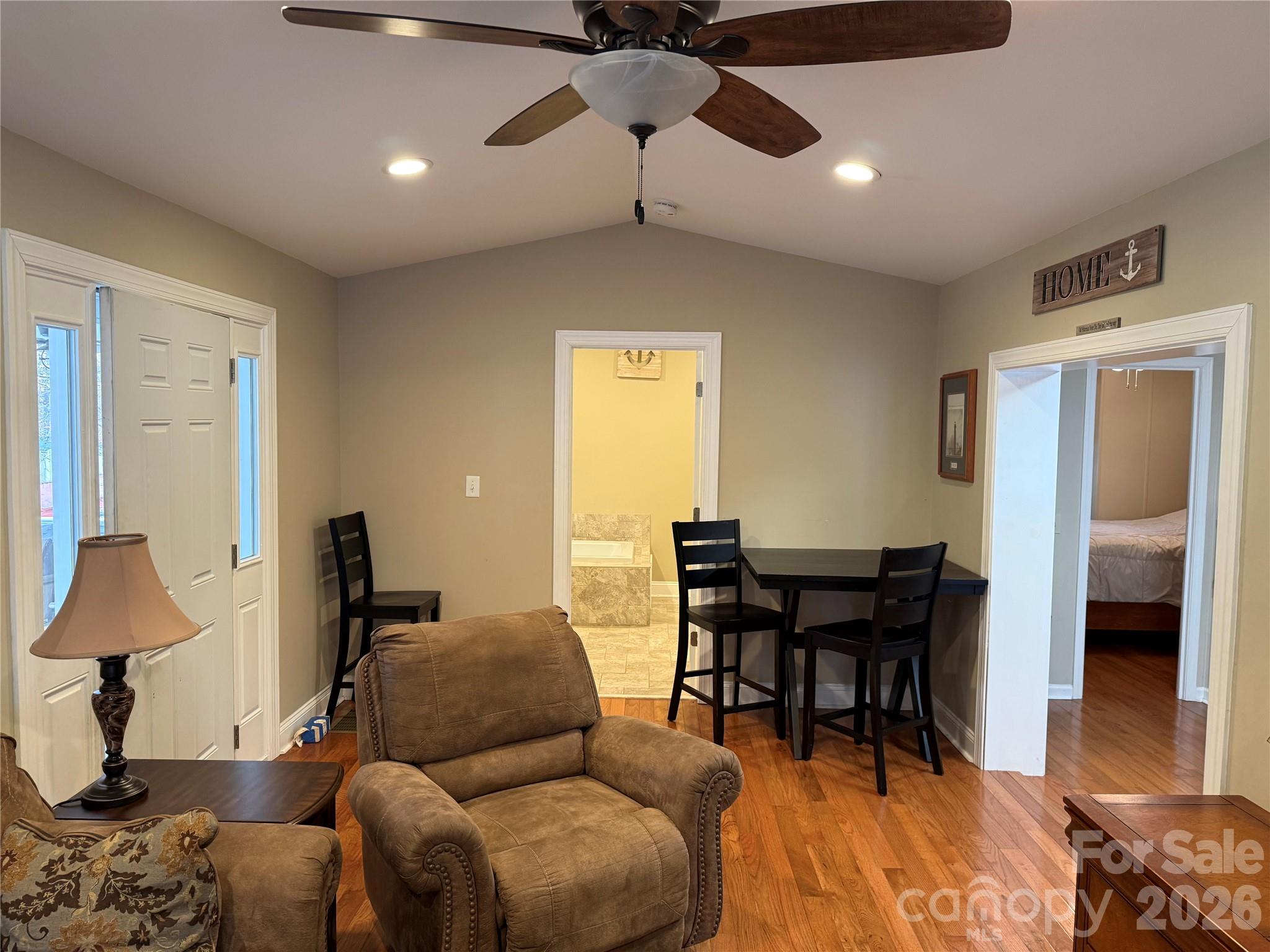 Twin Harbor - Residential