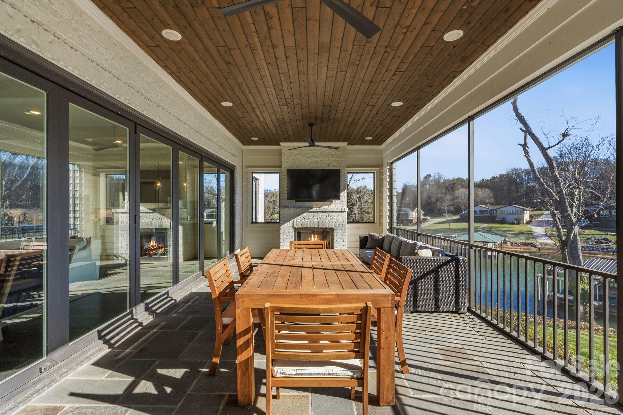 Regency Lake Village - Residential