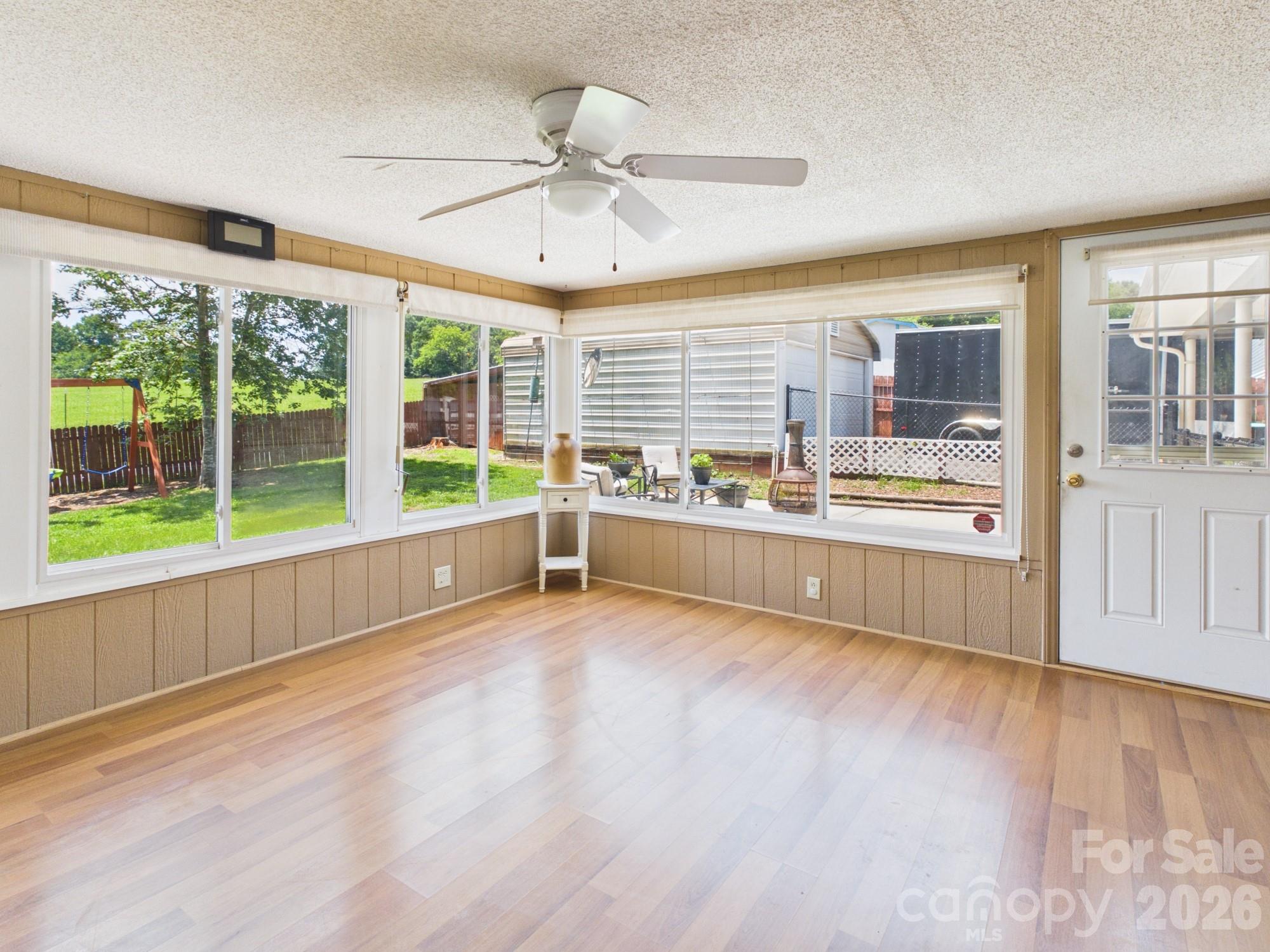 Pinecrest Park - Residential