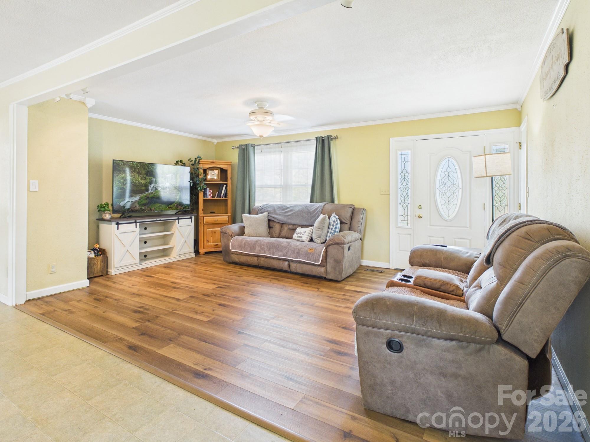 Pinecrest Park - Residential