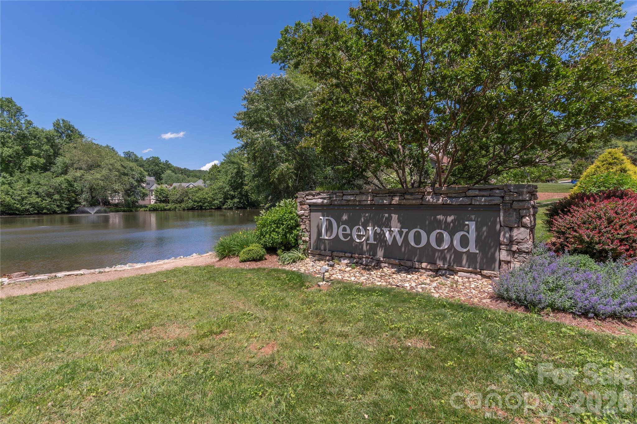 Deerwood - Residential