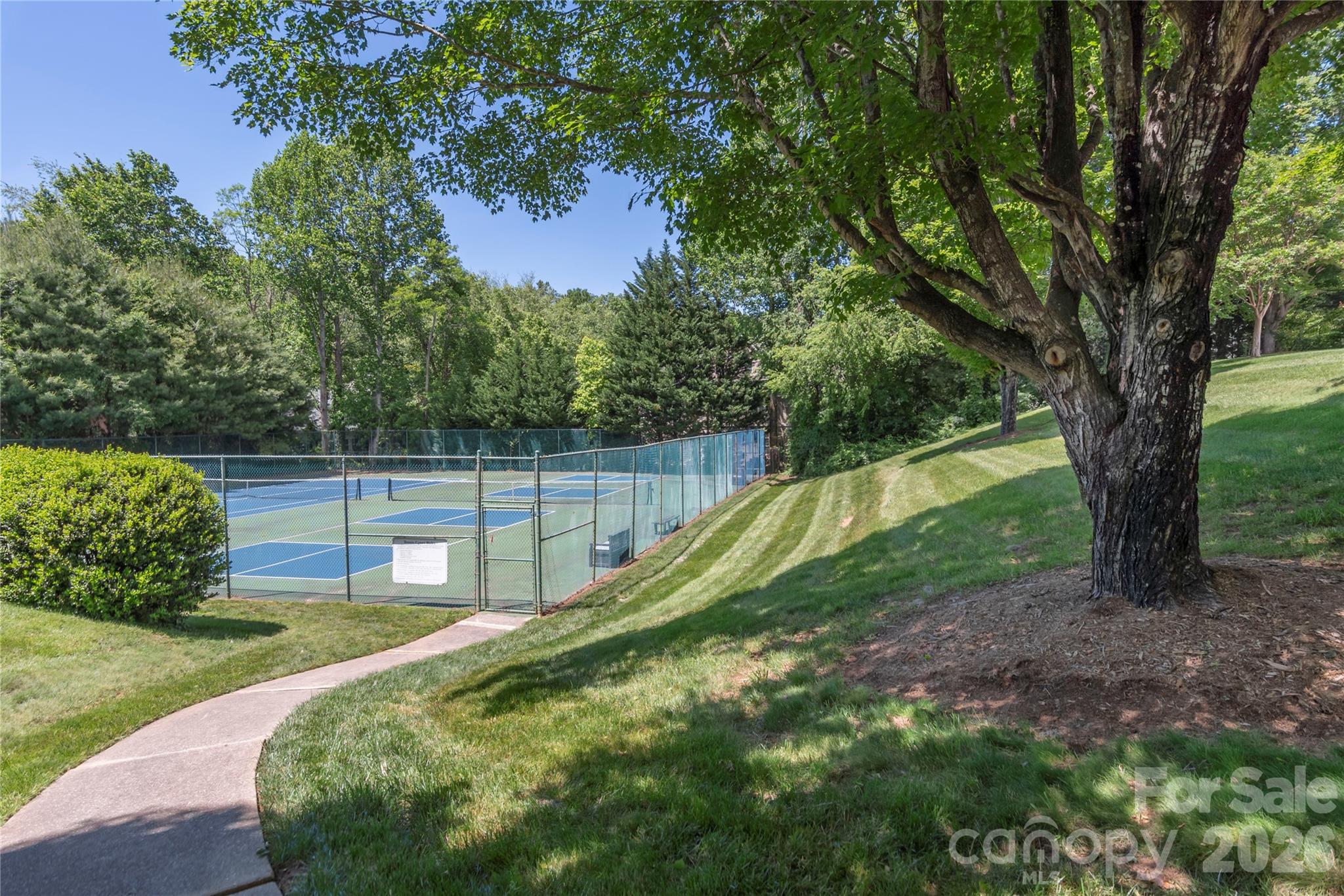Deerwood - Residential