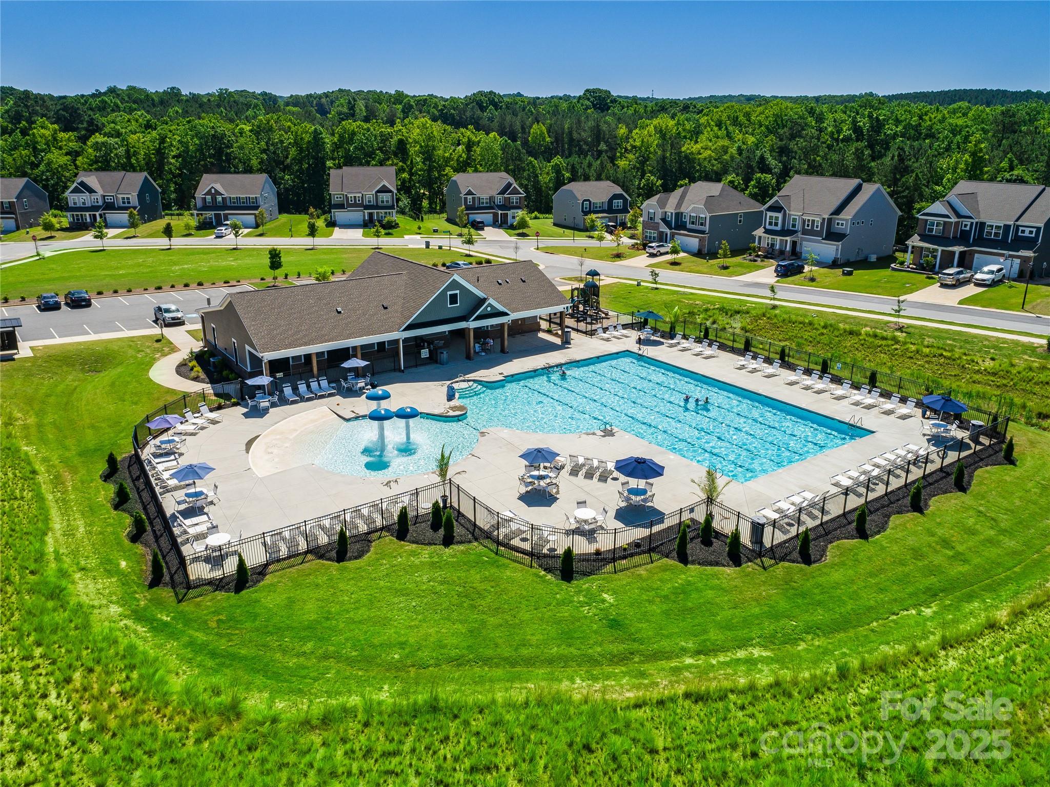 Falls Cove at Lake Norman - Residential