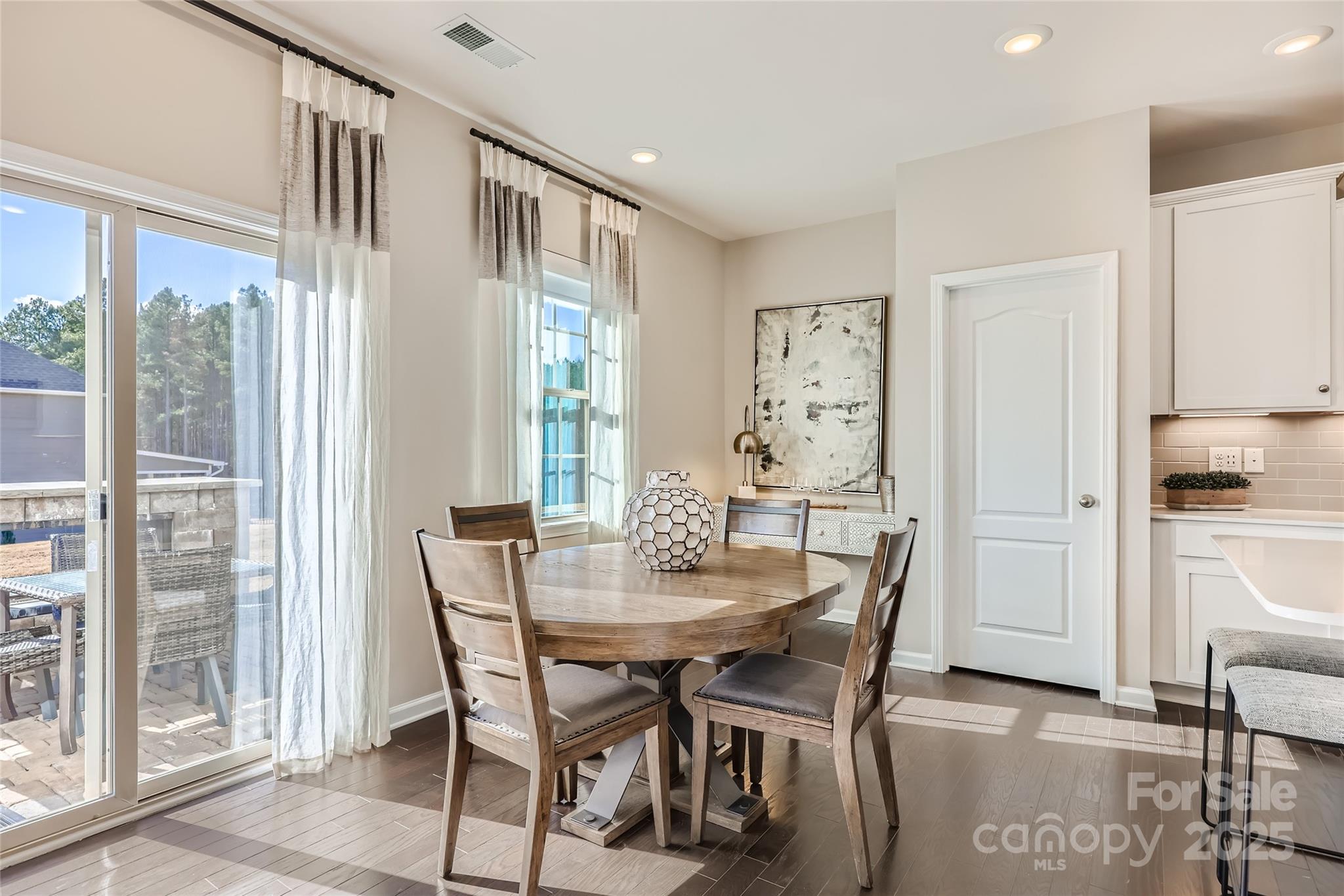 Falls Cove at Lake Norman - Residential